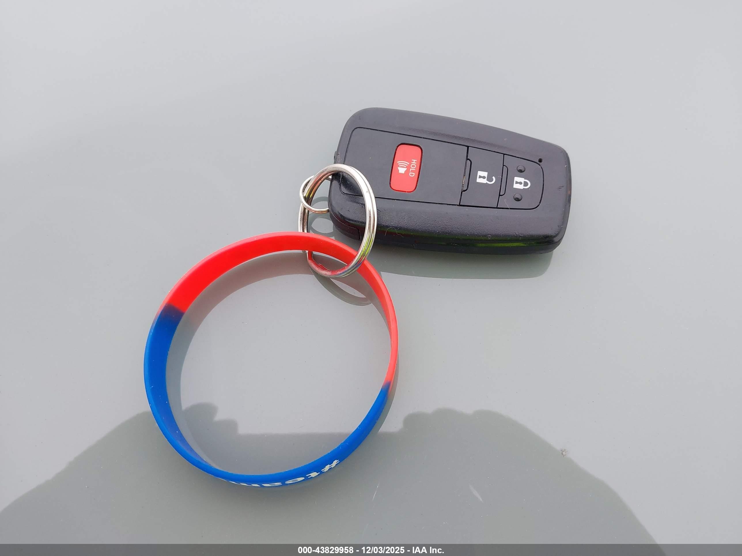 TOYOTA 4RUNNER image 11