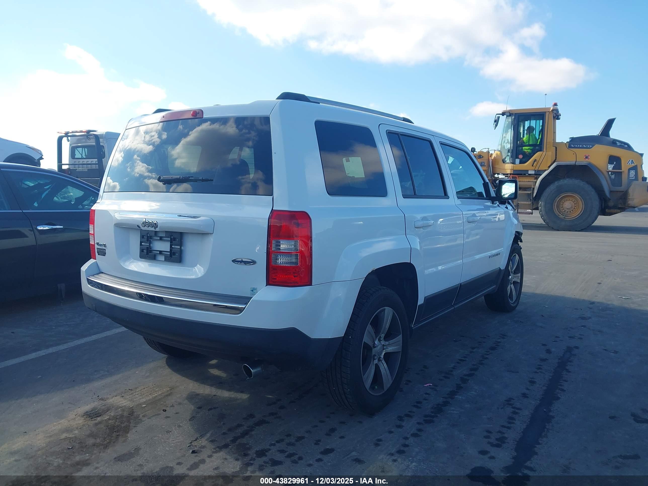 JEEP PATRIOT image 4