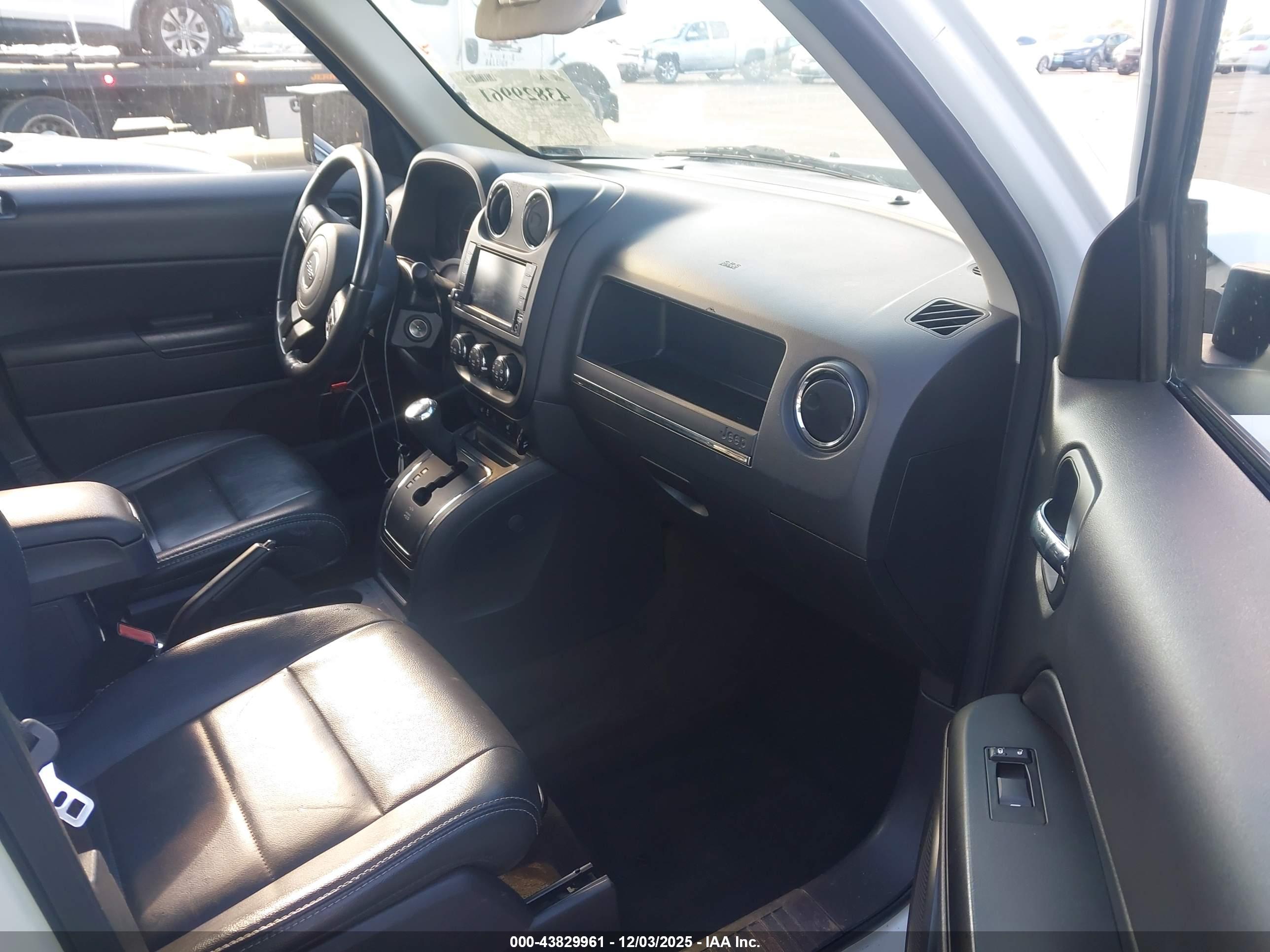 JEEP PATRIOT image 5