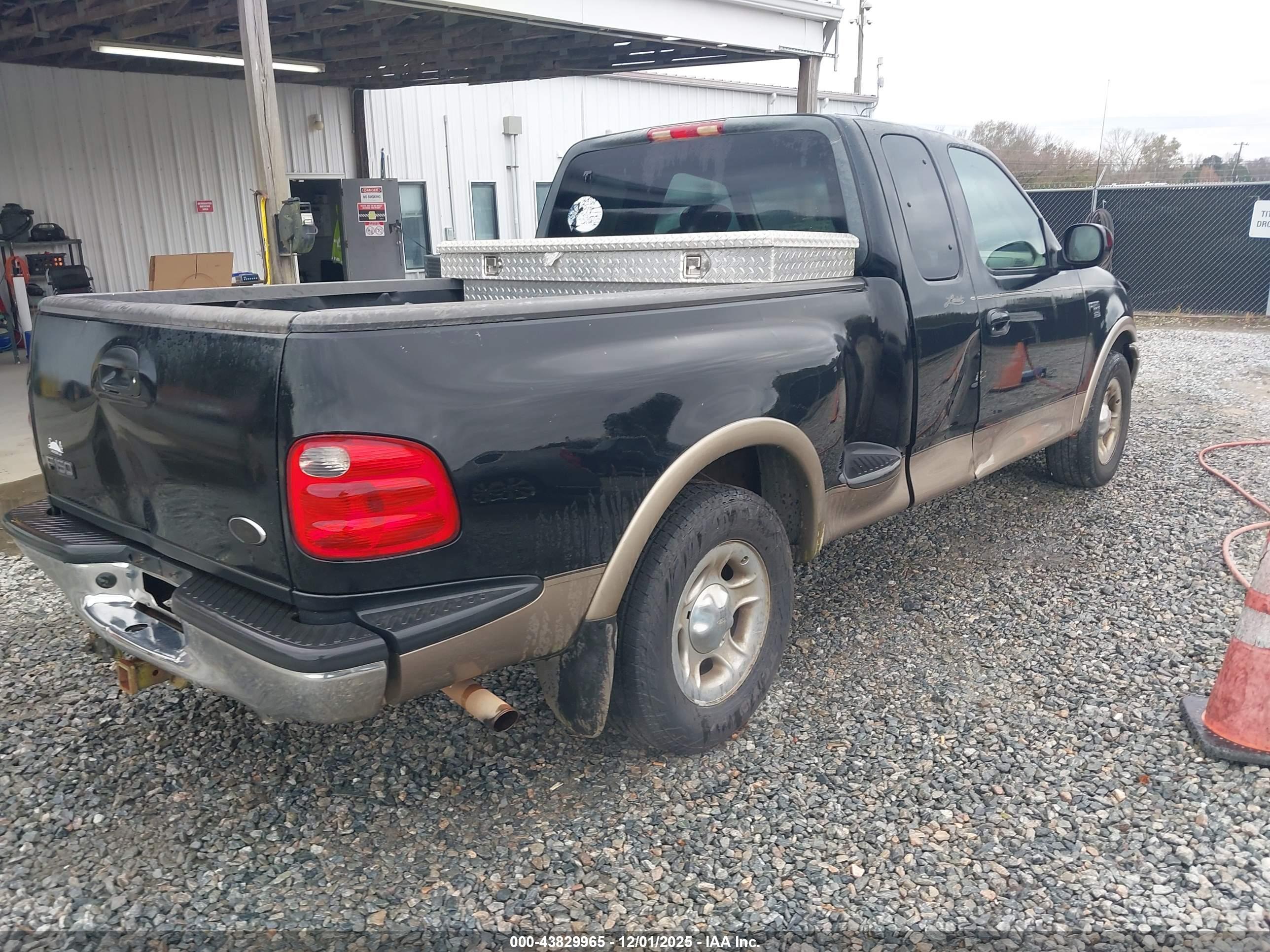FORD F-150 image 4