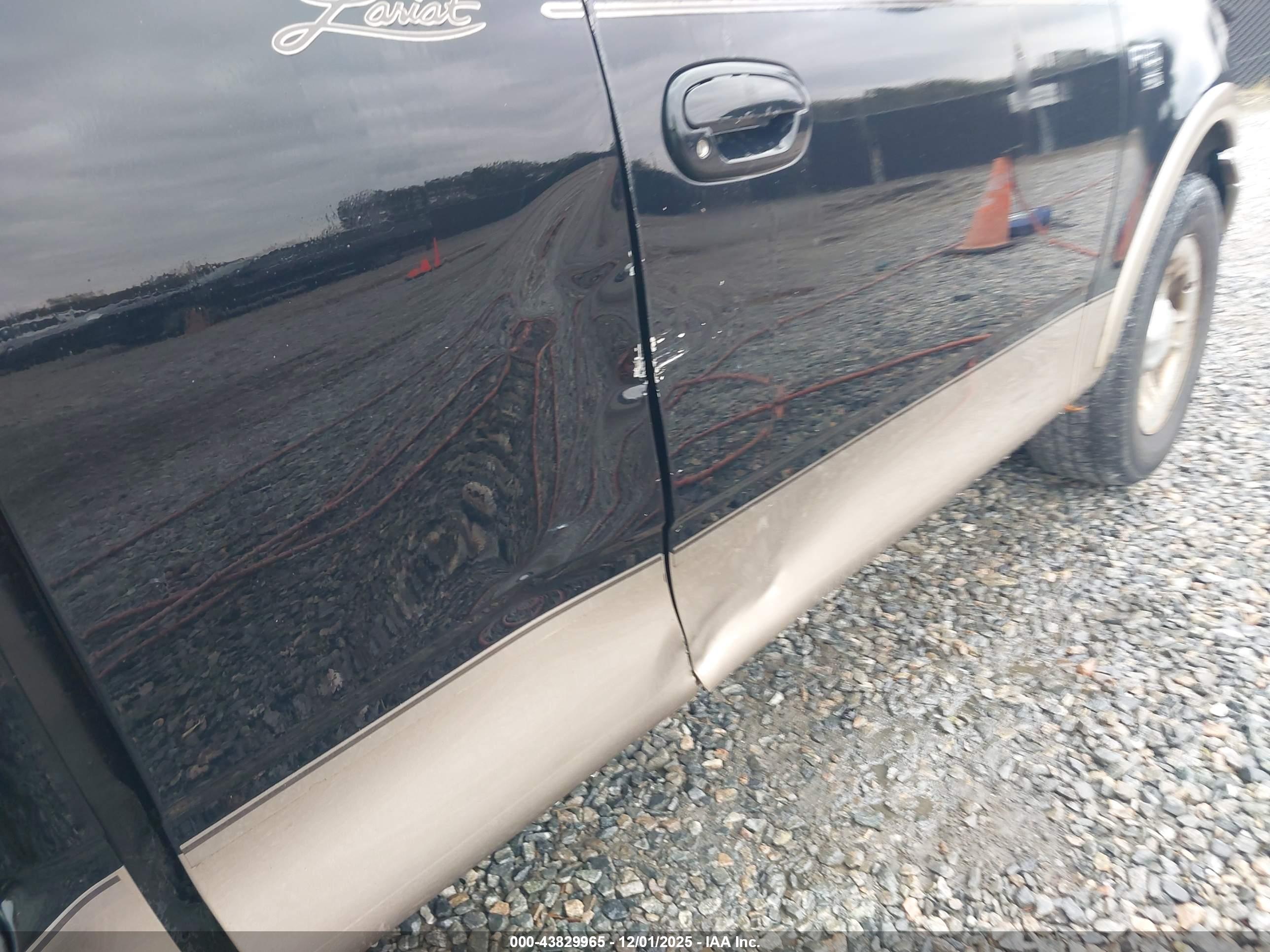 FORD F-150 image 6