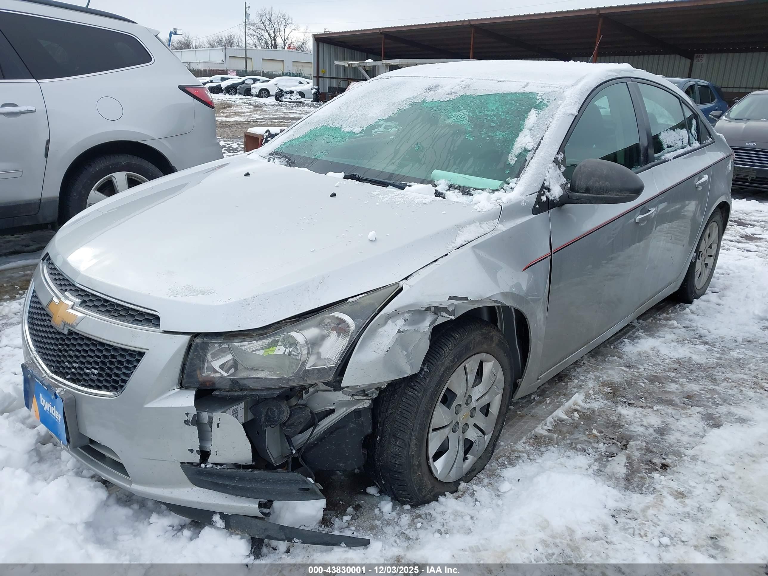 CHEVROLET CRUZE image 2