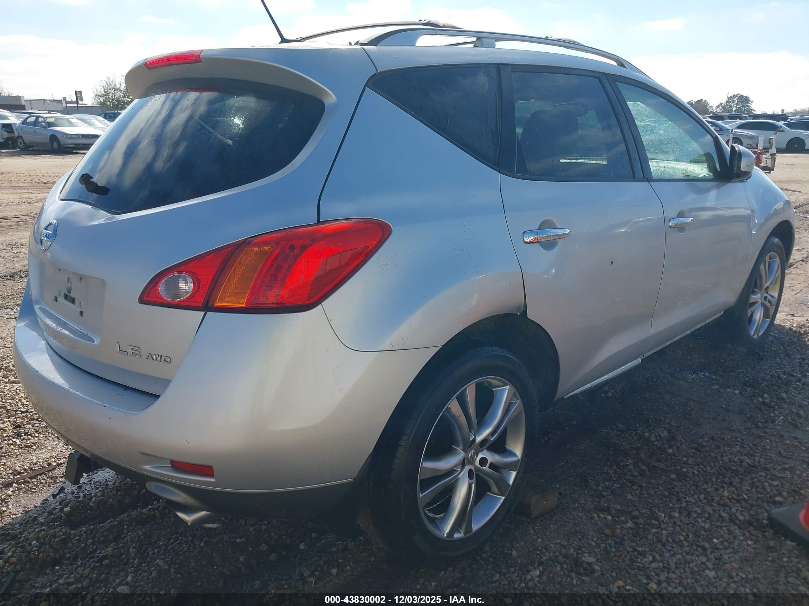 NISSAN MURANO image 4