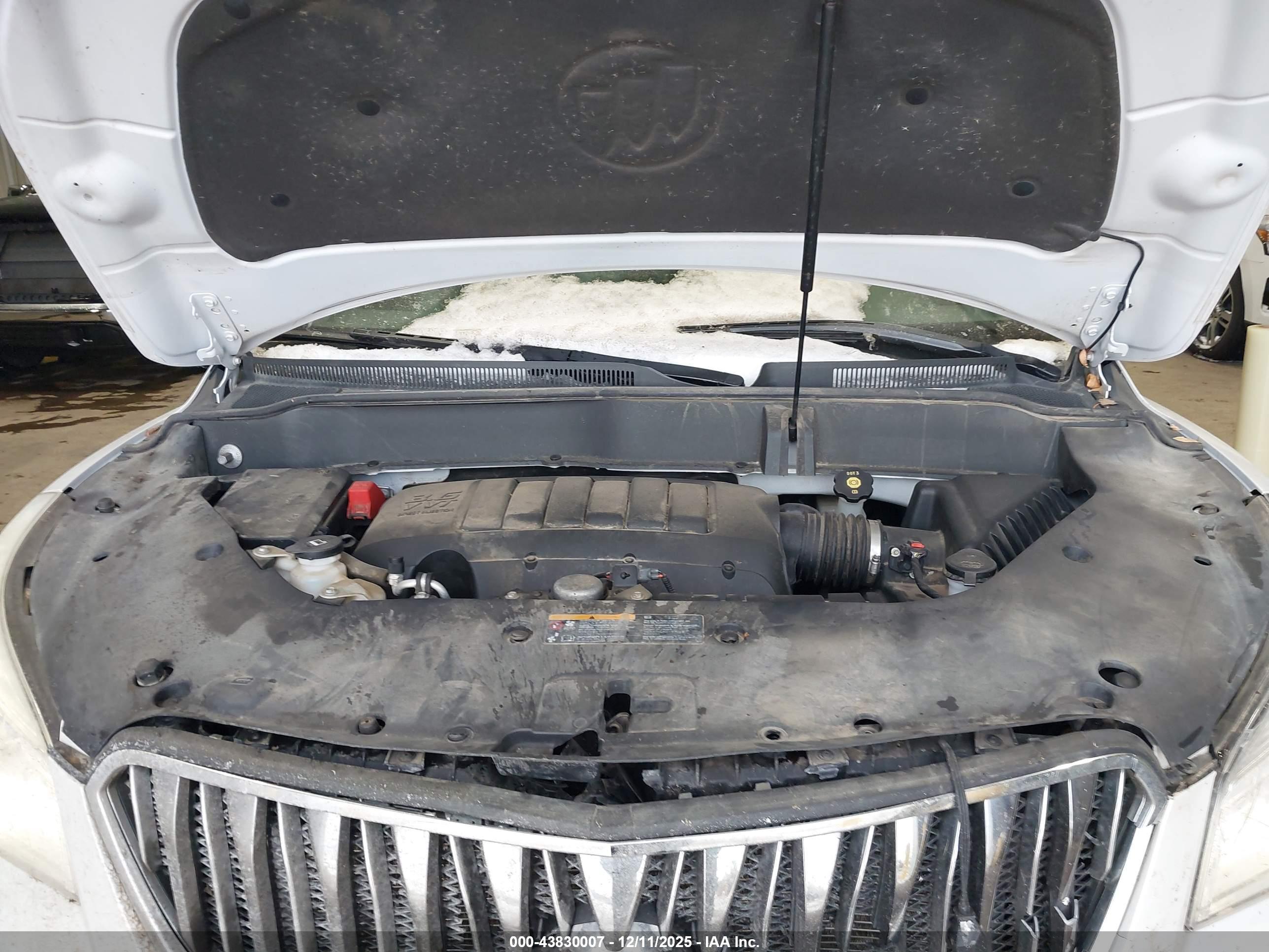 BUICK ENCLAVE image 10