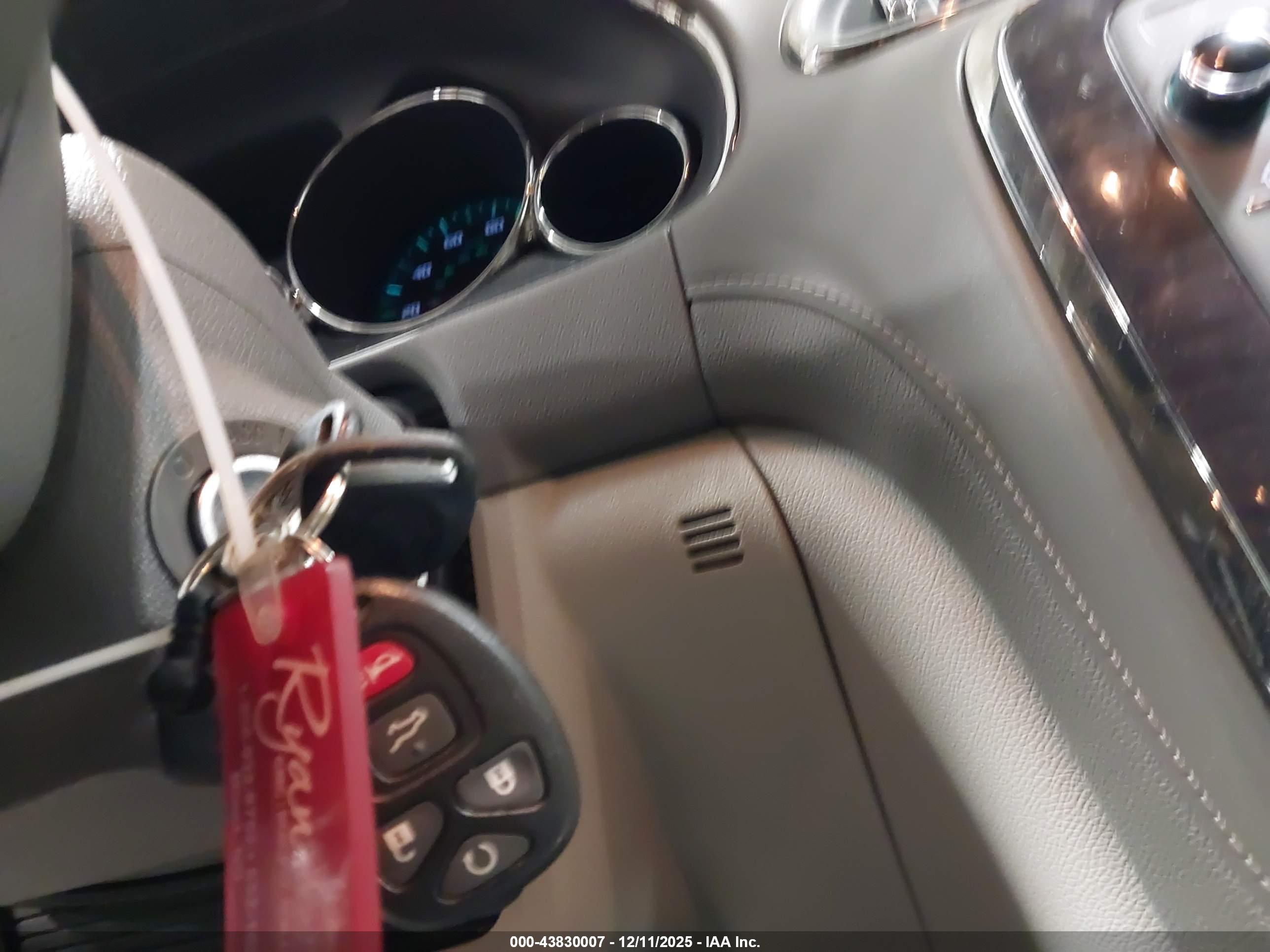 BUICK ENCLAVE image 11