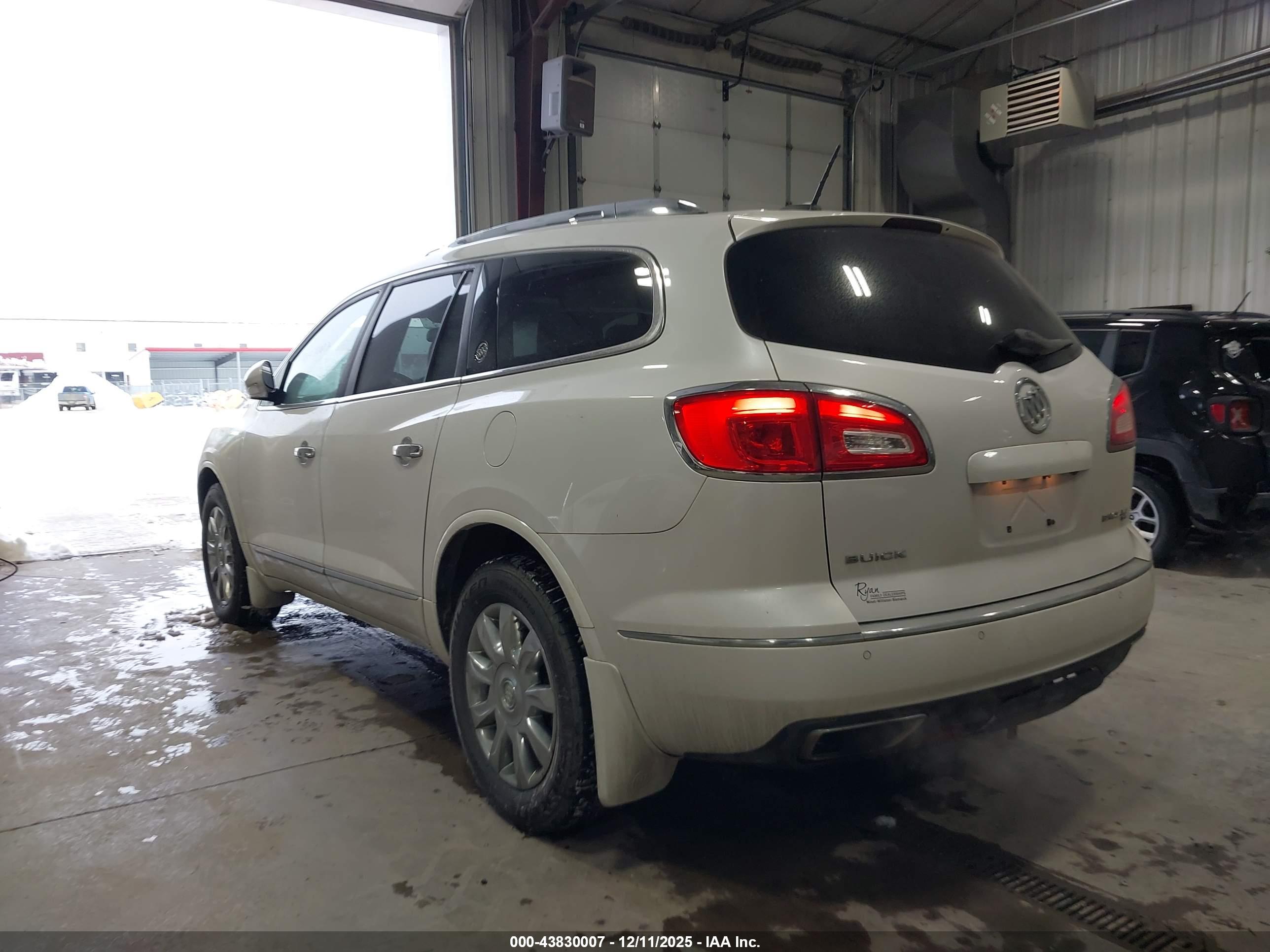 BUICK ENCLAVE image 3