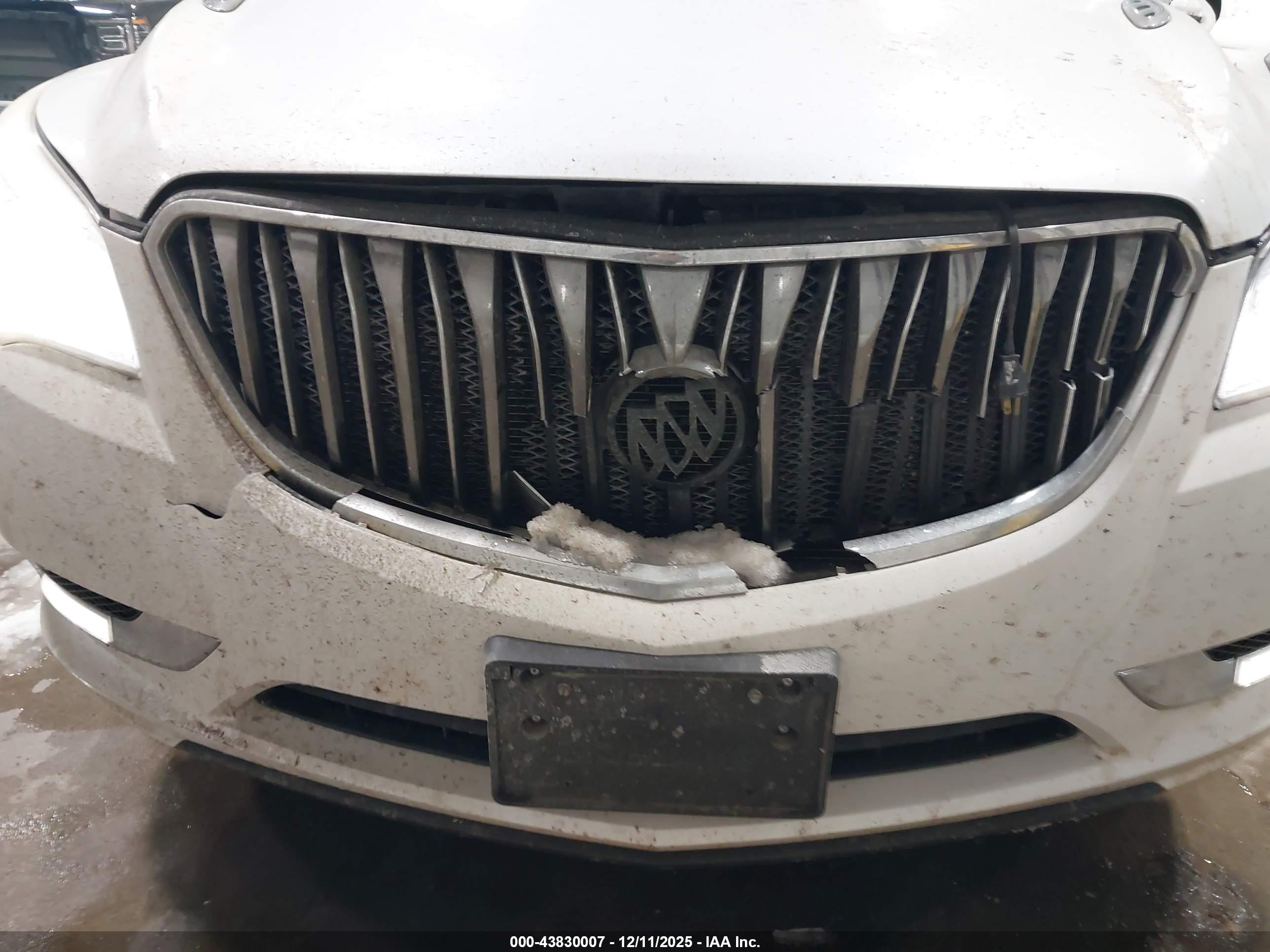 BUICK ENCLAVE image 6