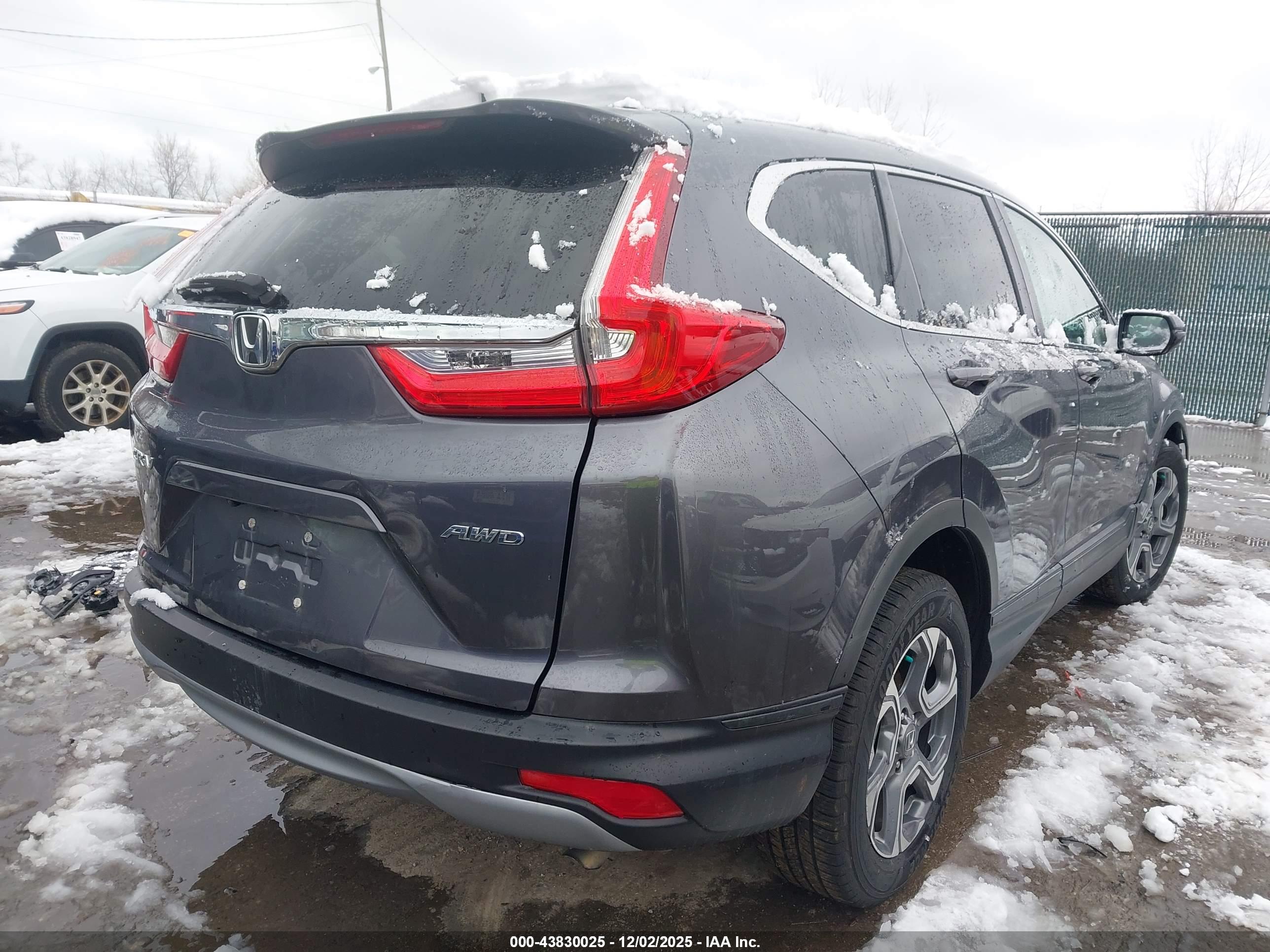 HONDA CR-V image 4