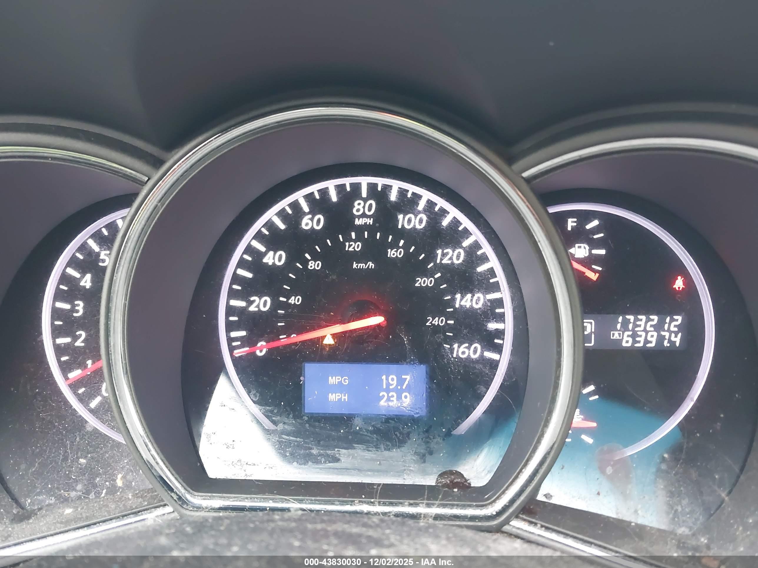 NISSAN MURANO image 7