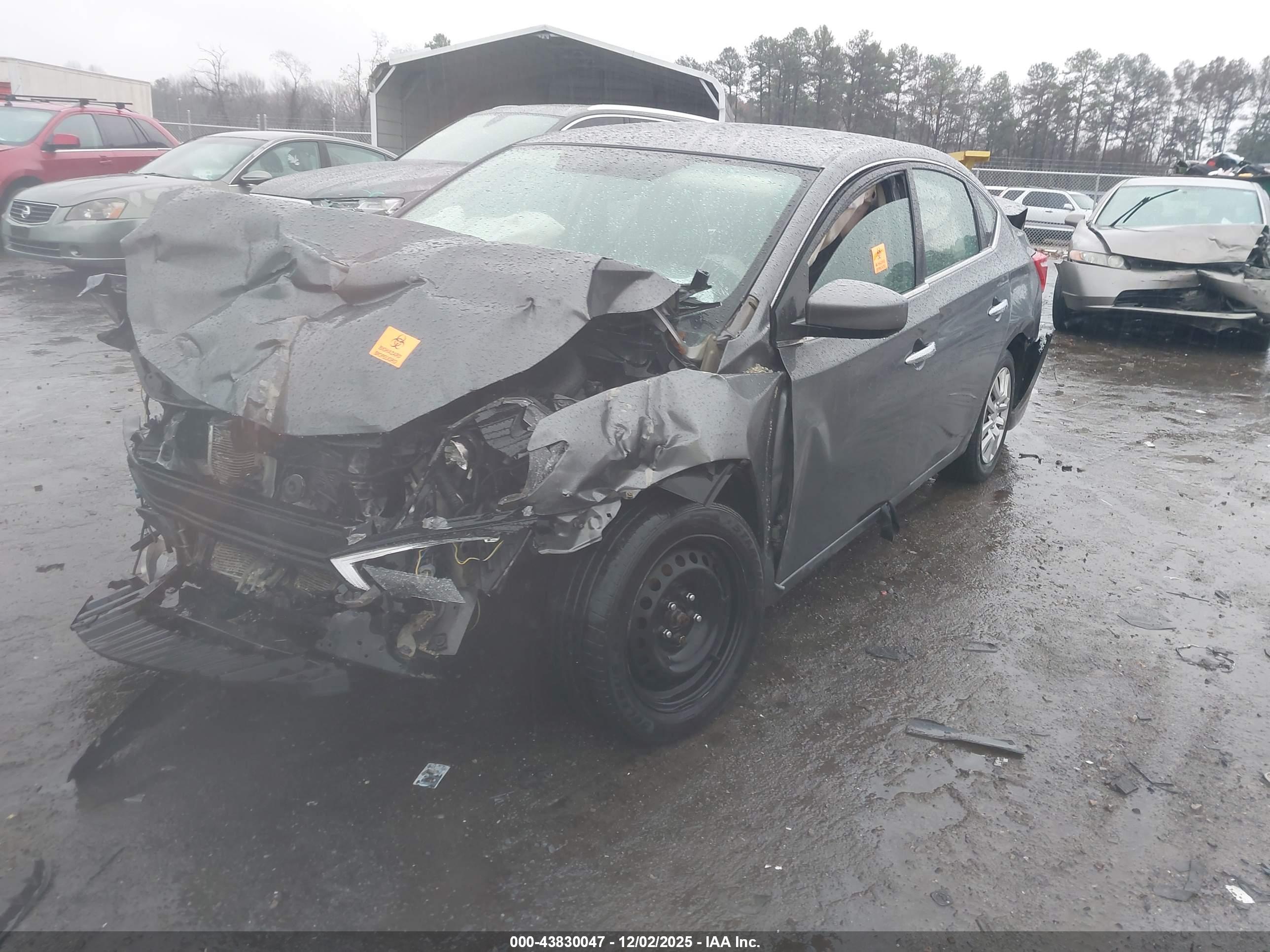NISSAN SENTRA image 2