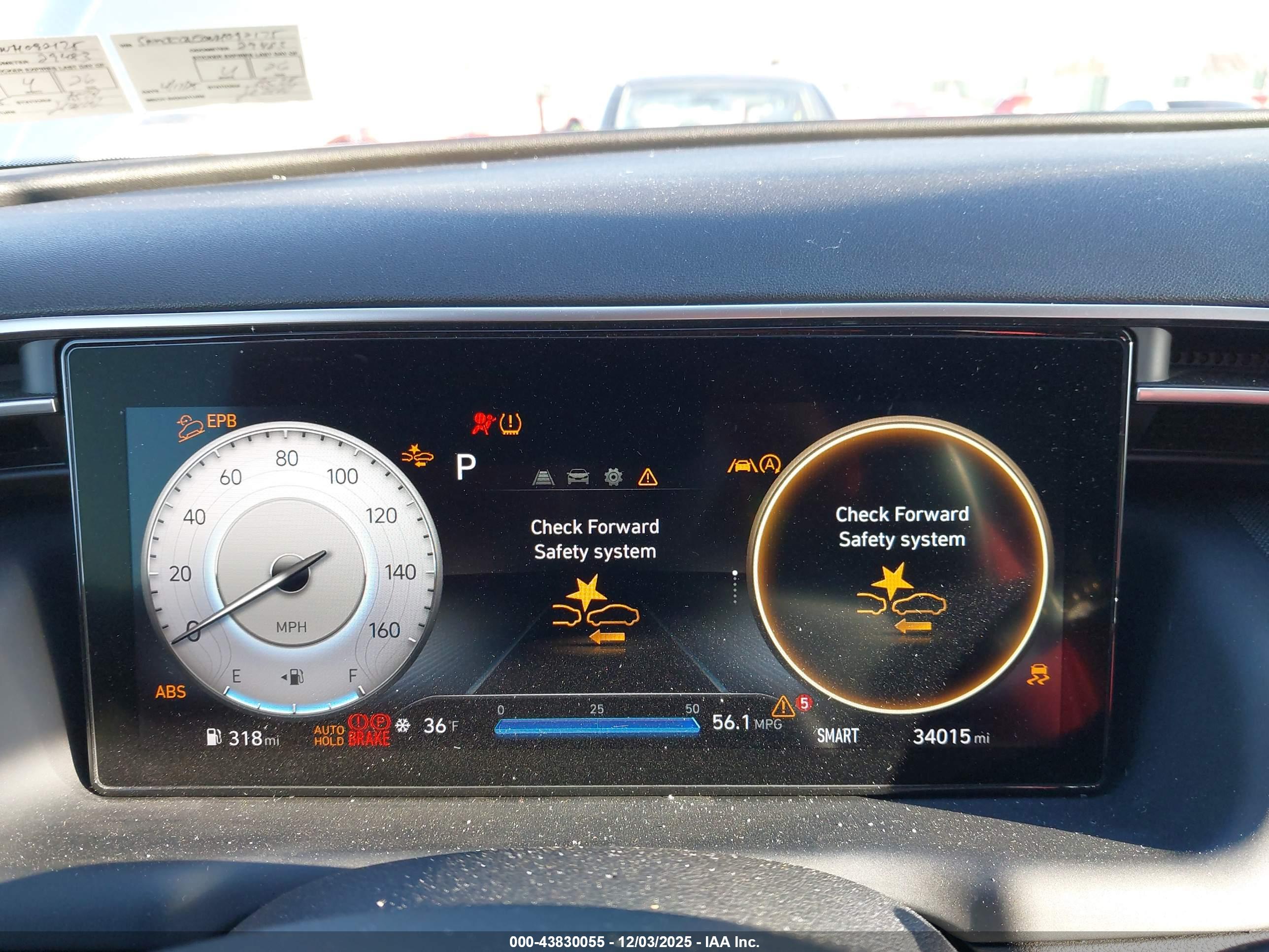 HYUNDAI TUCSON image 7