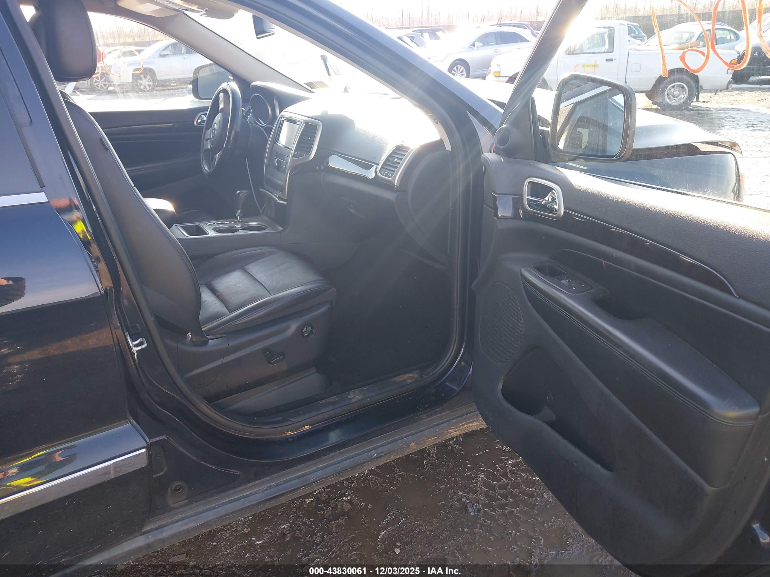 JEEP GRAND image 5