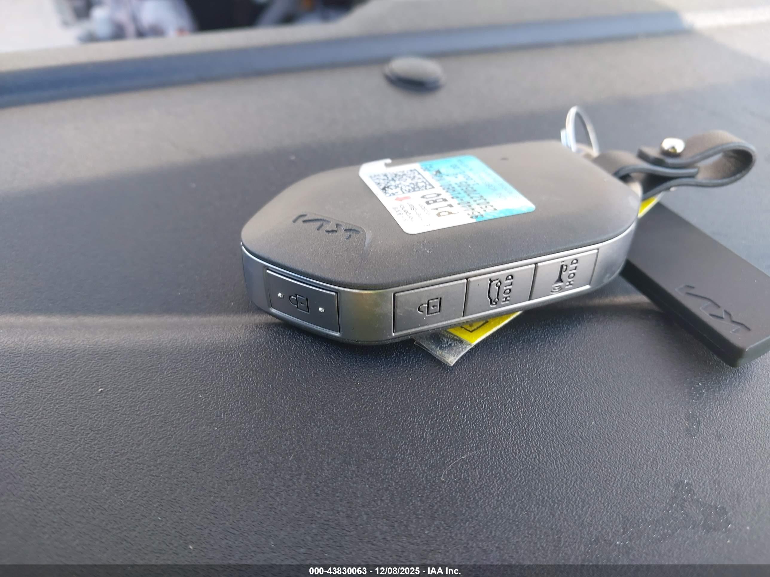 KIA SPORTAGE image 11