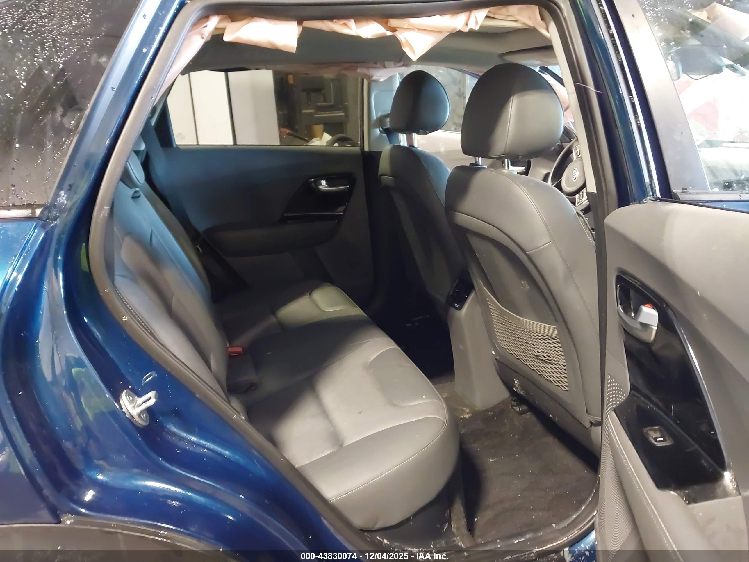 KIA NIRO image 8
