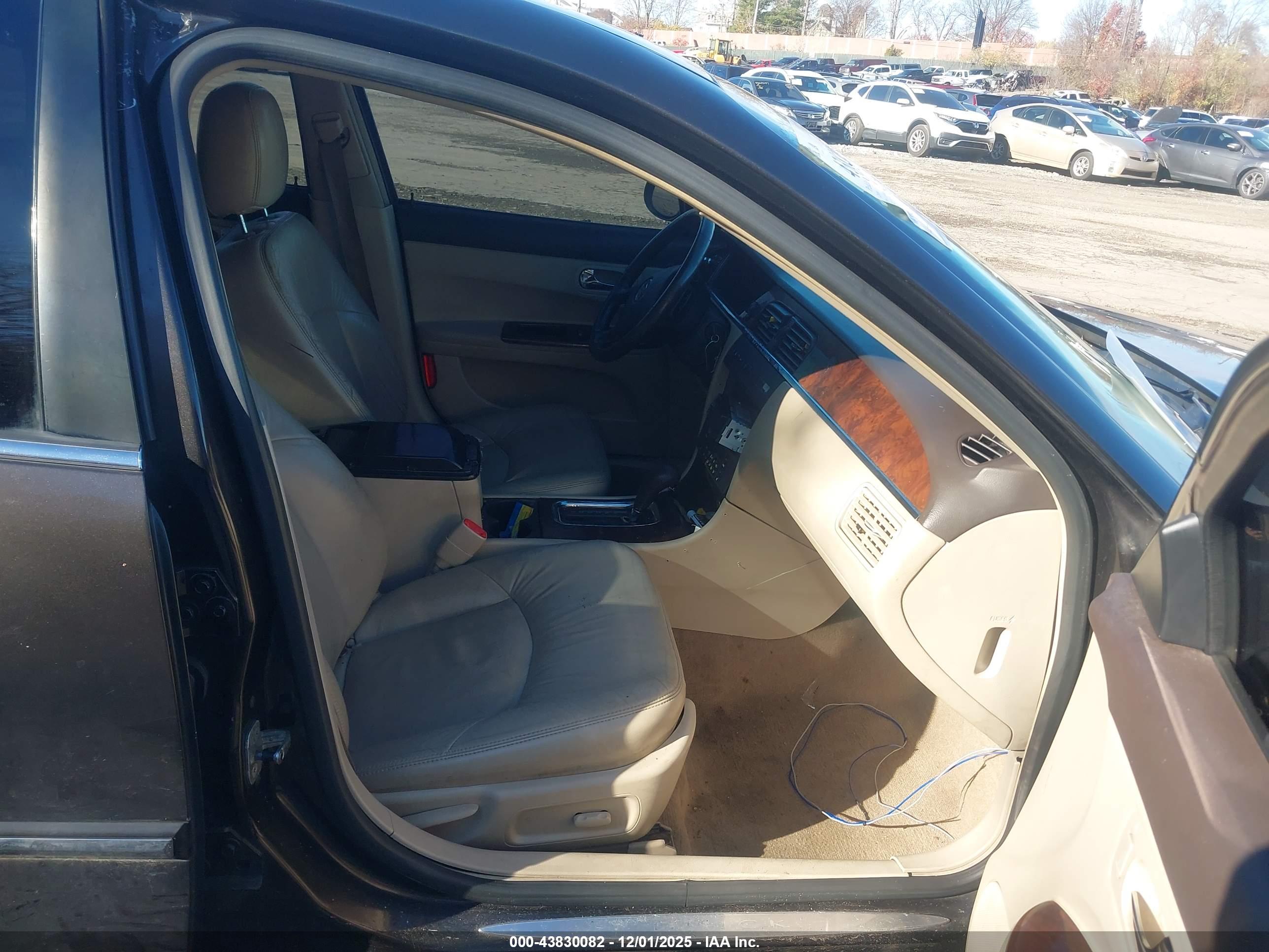 BUICK LACROSSE image 5