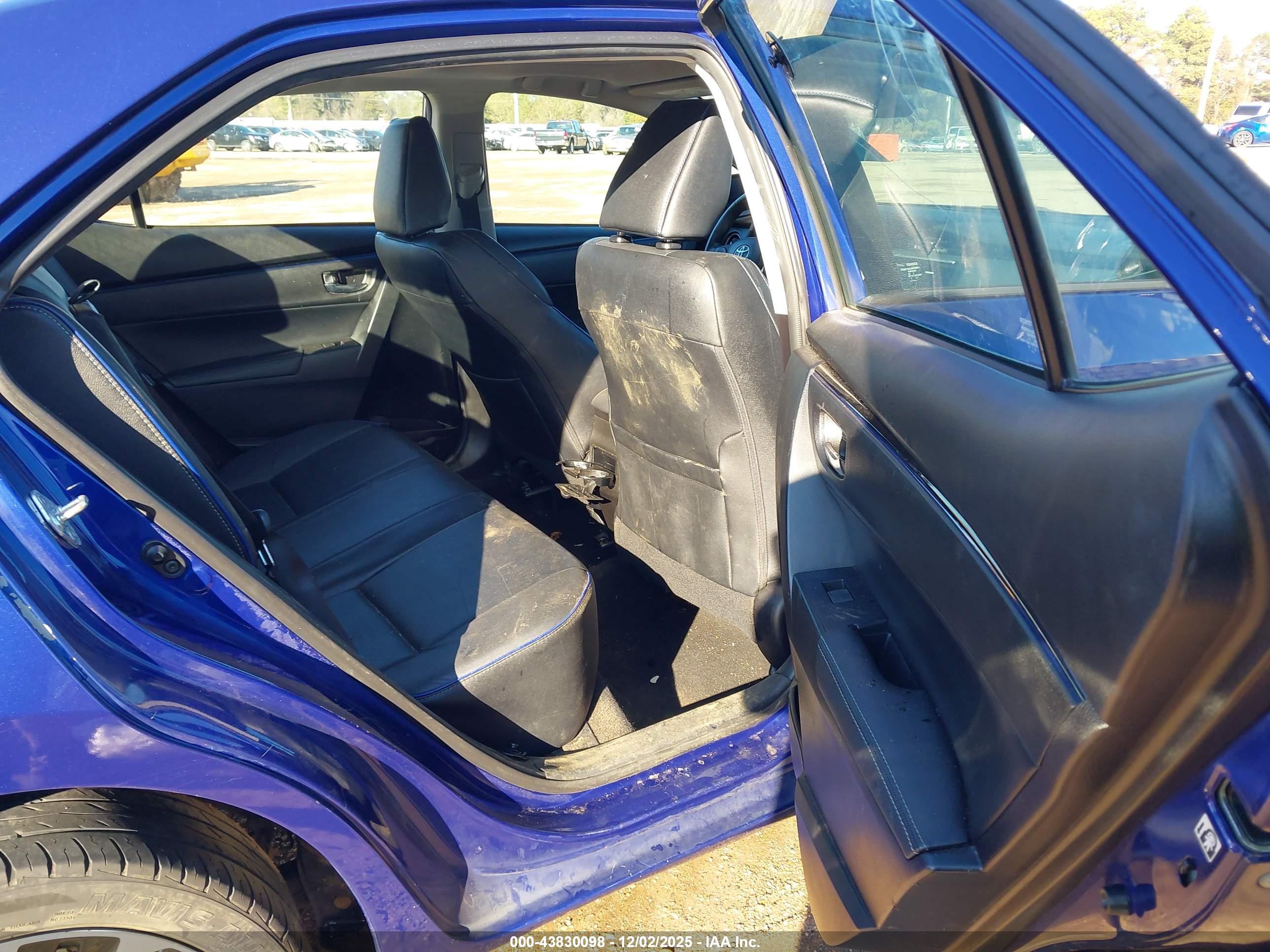 TOYOTA COROLLA image 8
