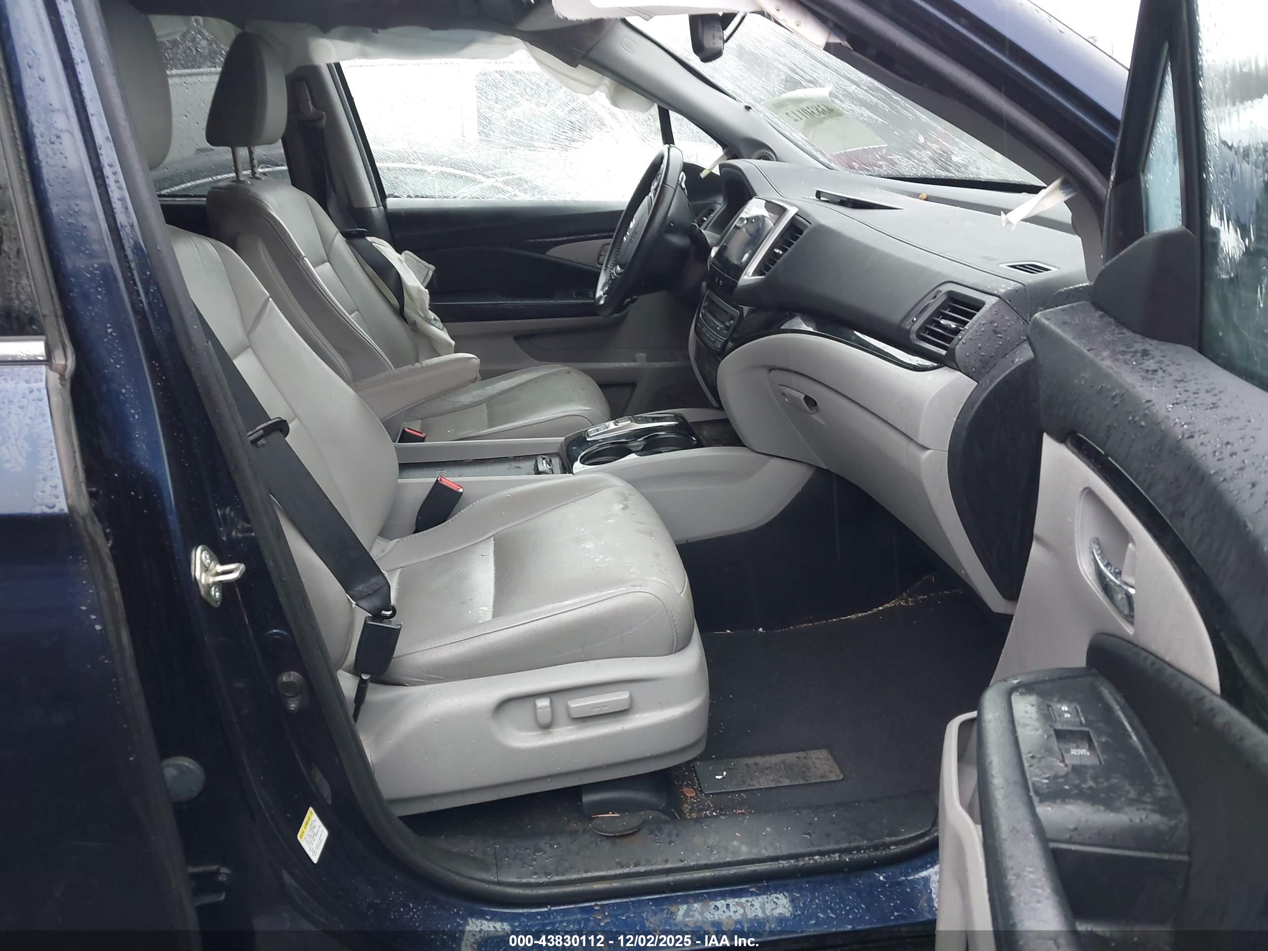 HONDA PILOT image 5