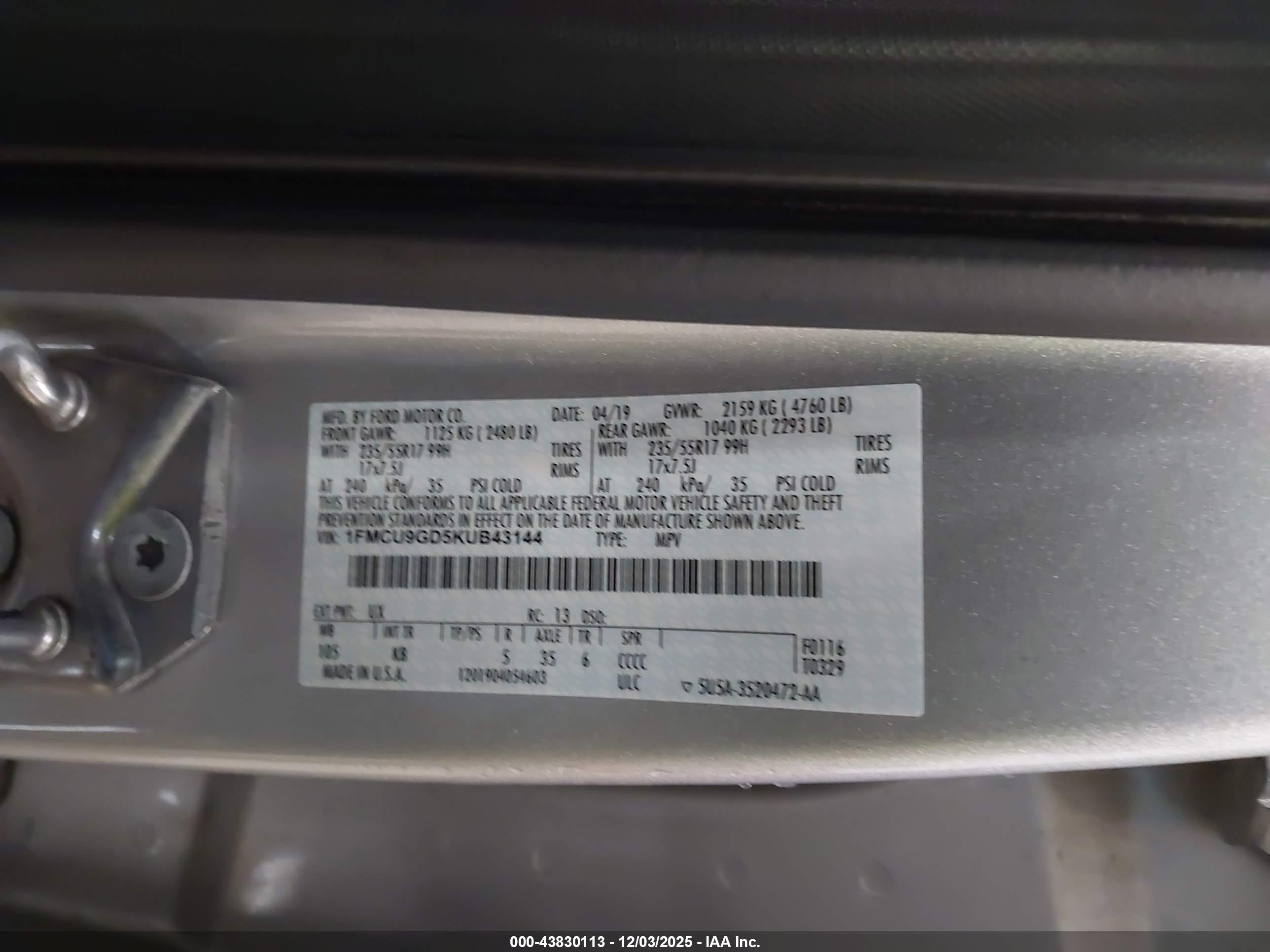 FORD ESCAPE image 9