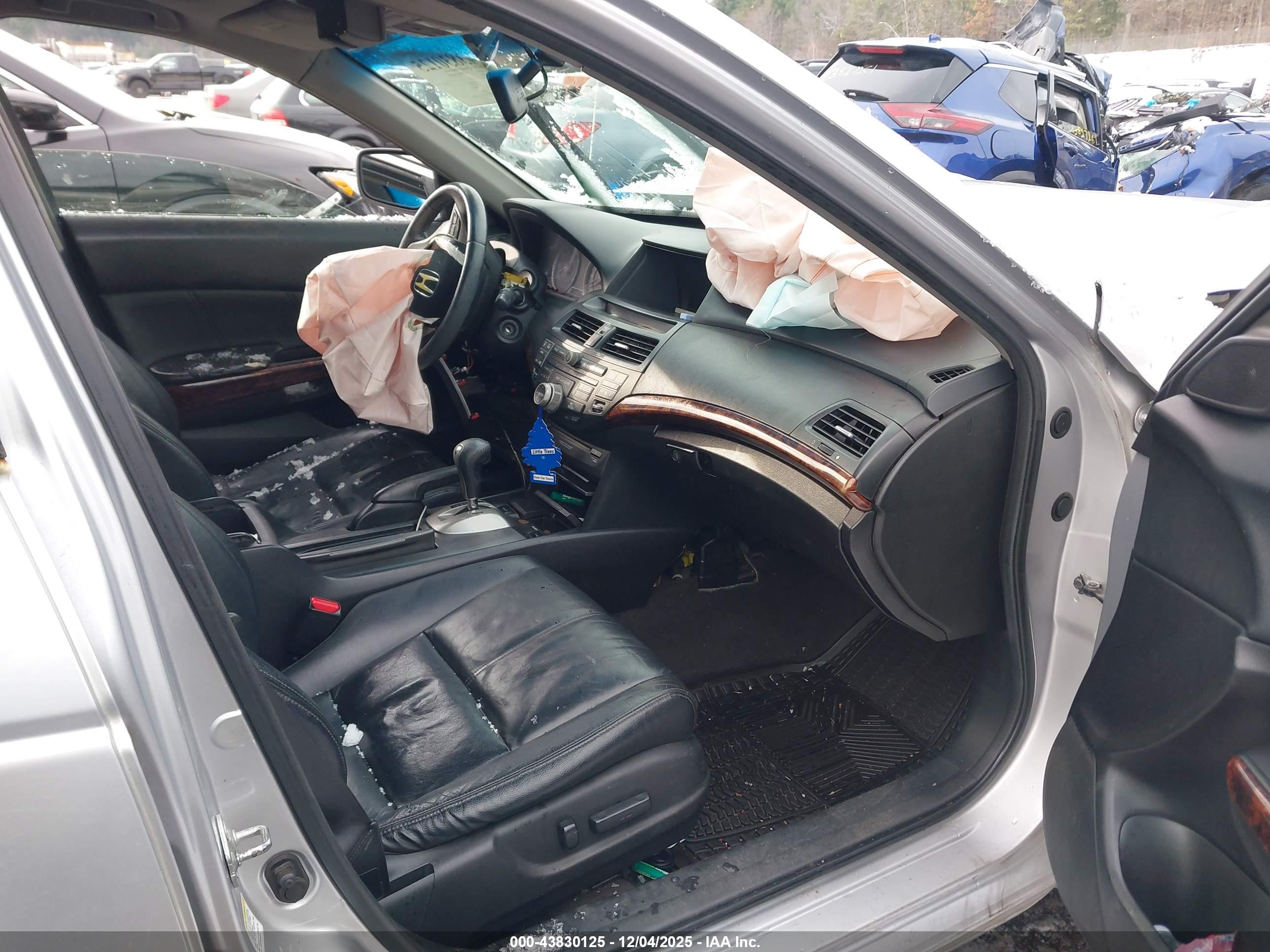 HONDA ACCORD image 5