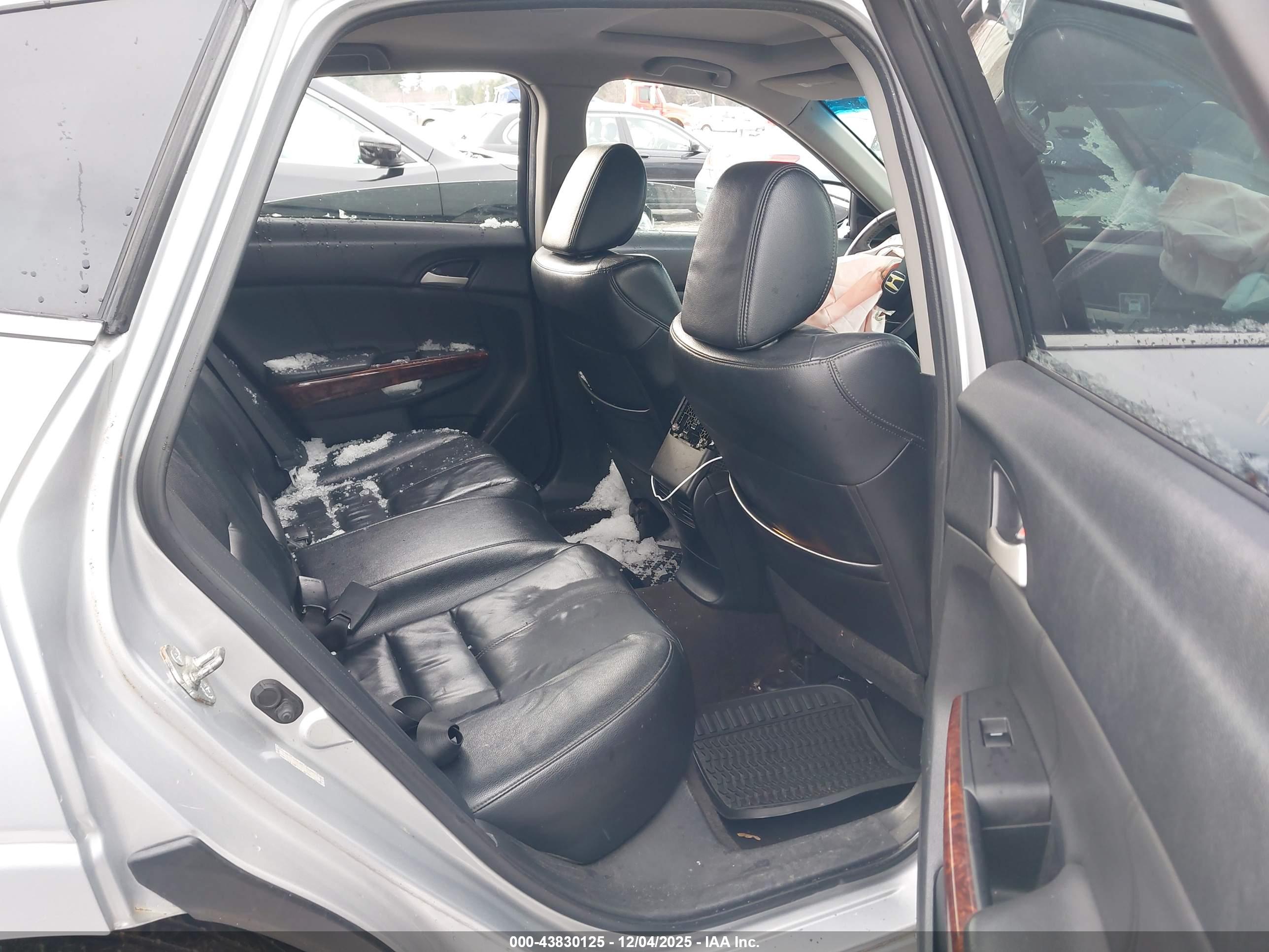HONDA ACCORD image 8