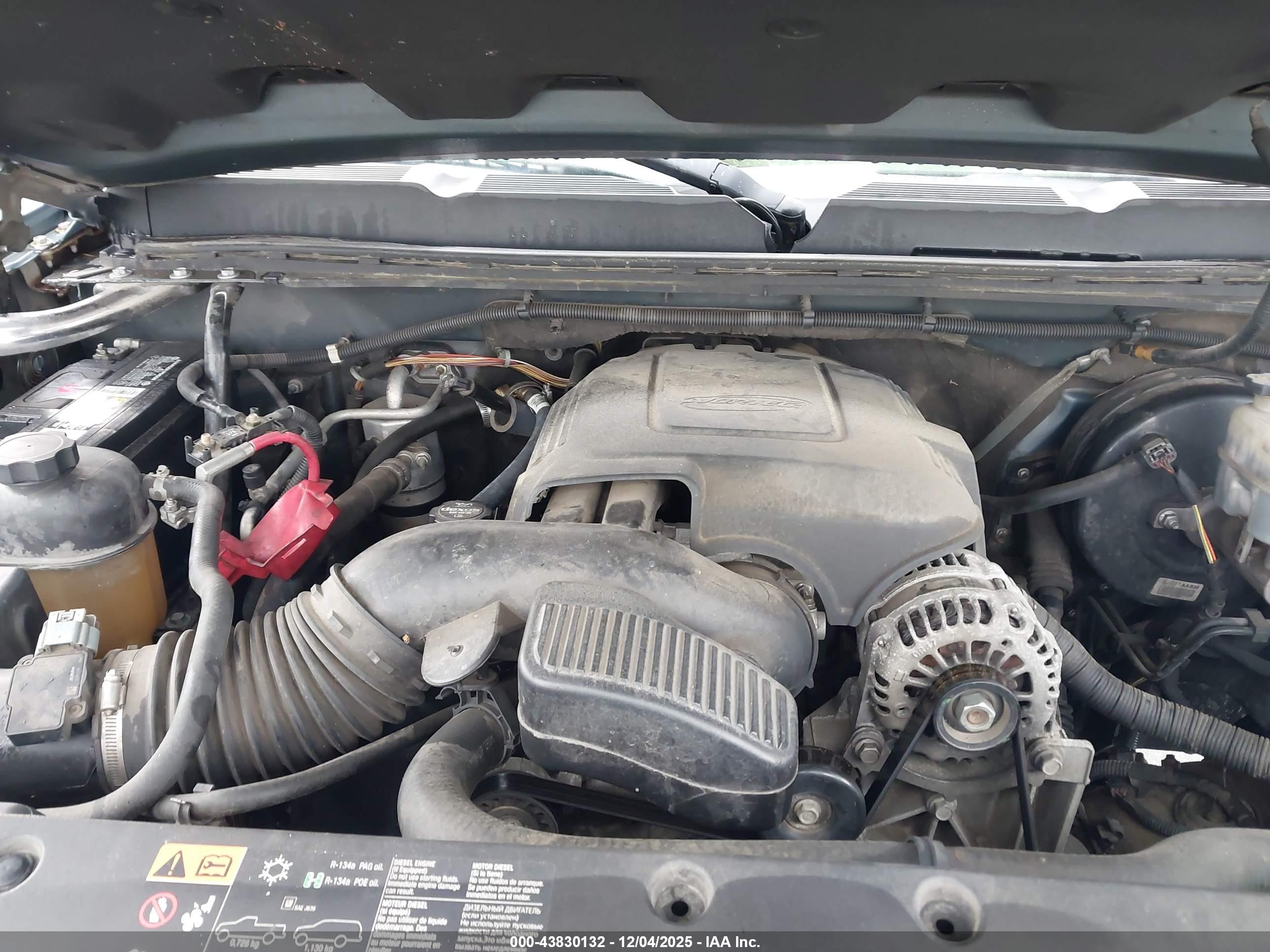 CHEVROLET SILVERADO image 10