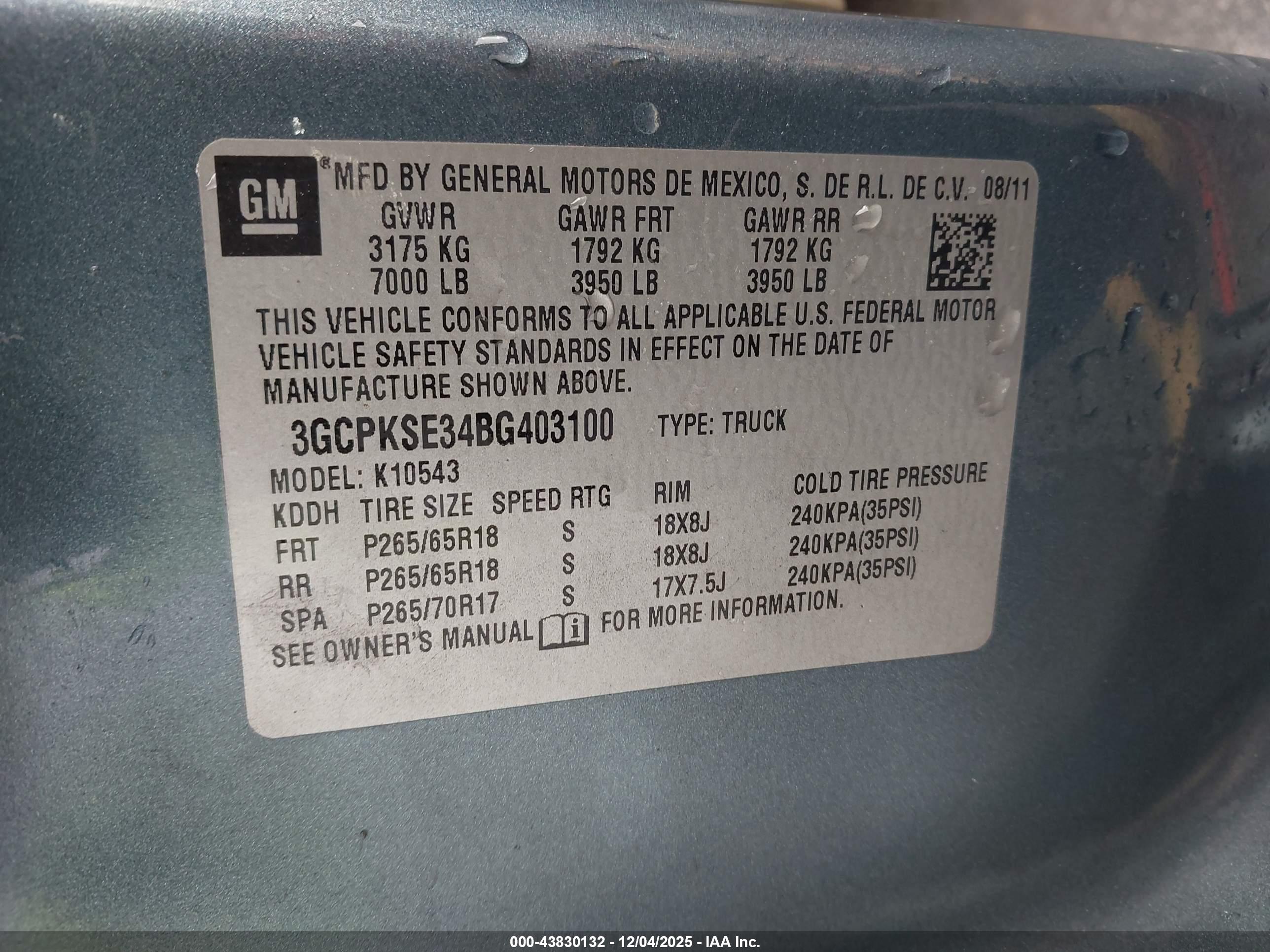 CHEVROLET SILVERADO image 9