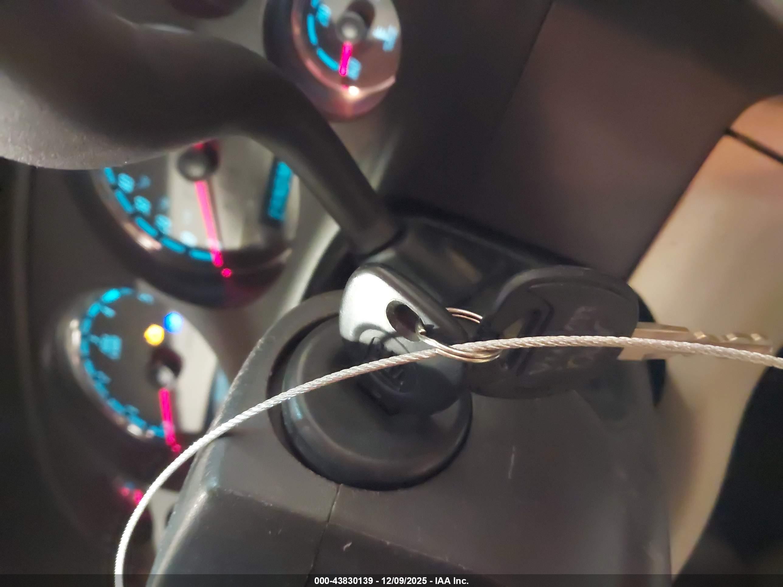 GMC YUKON image 11