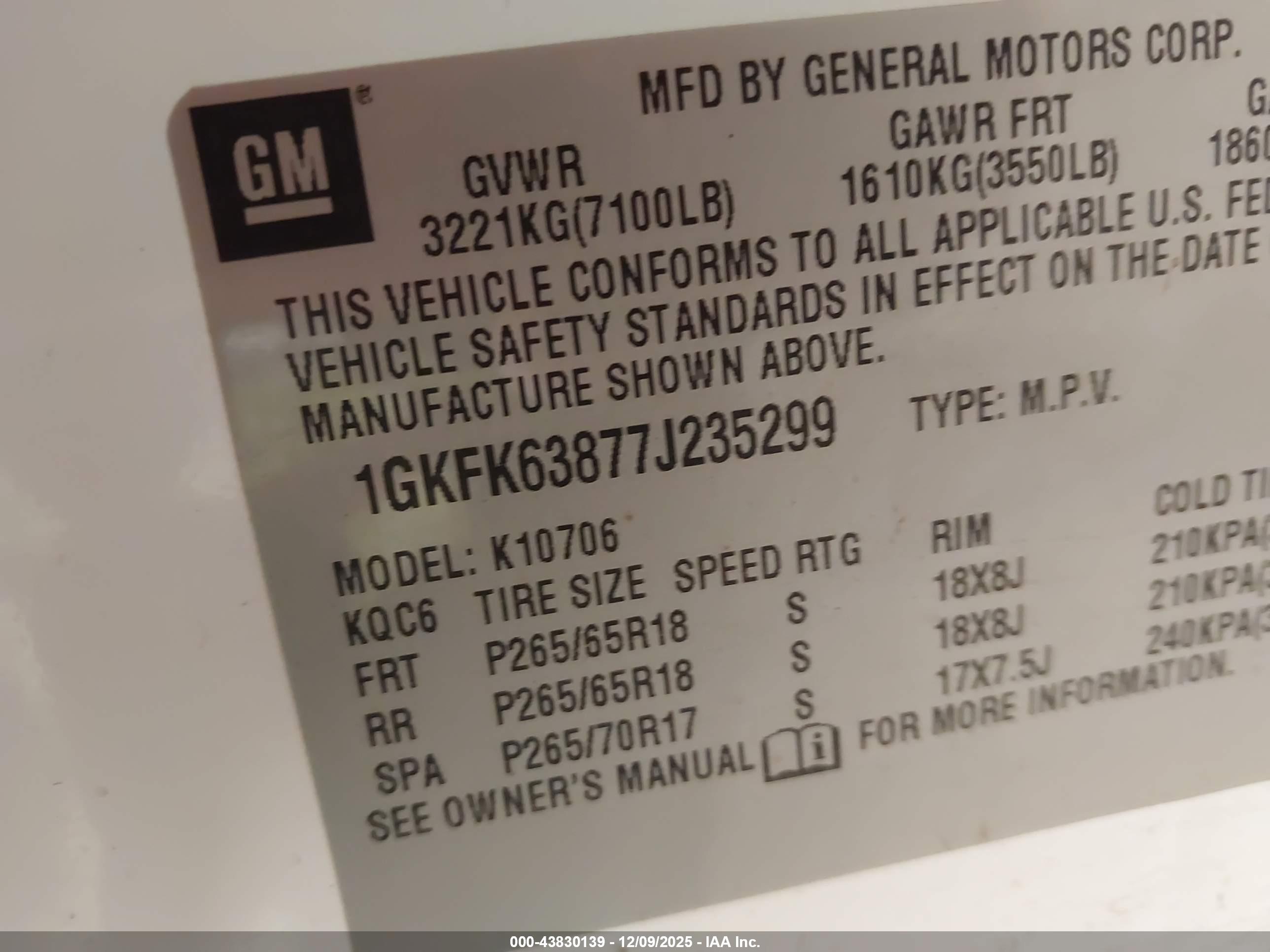 GMC YUKON image 9