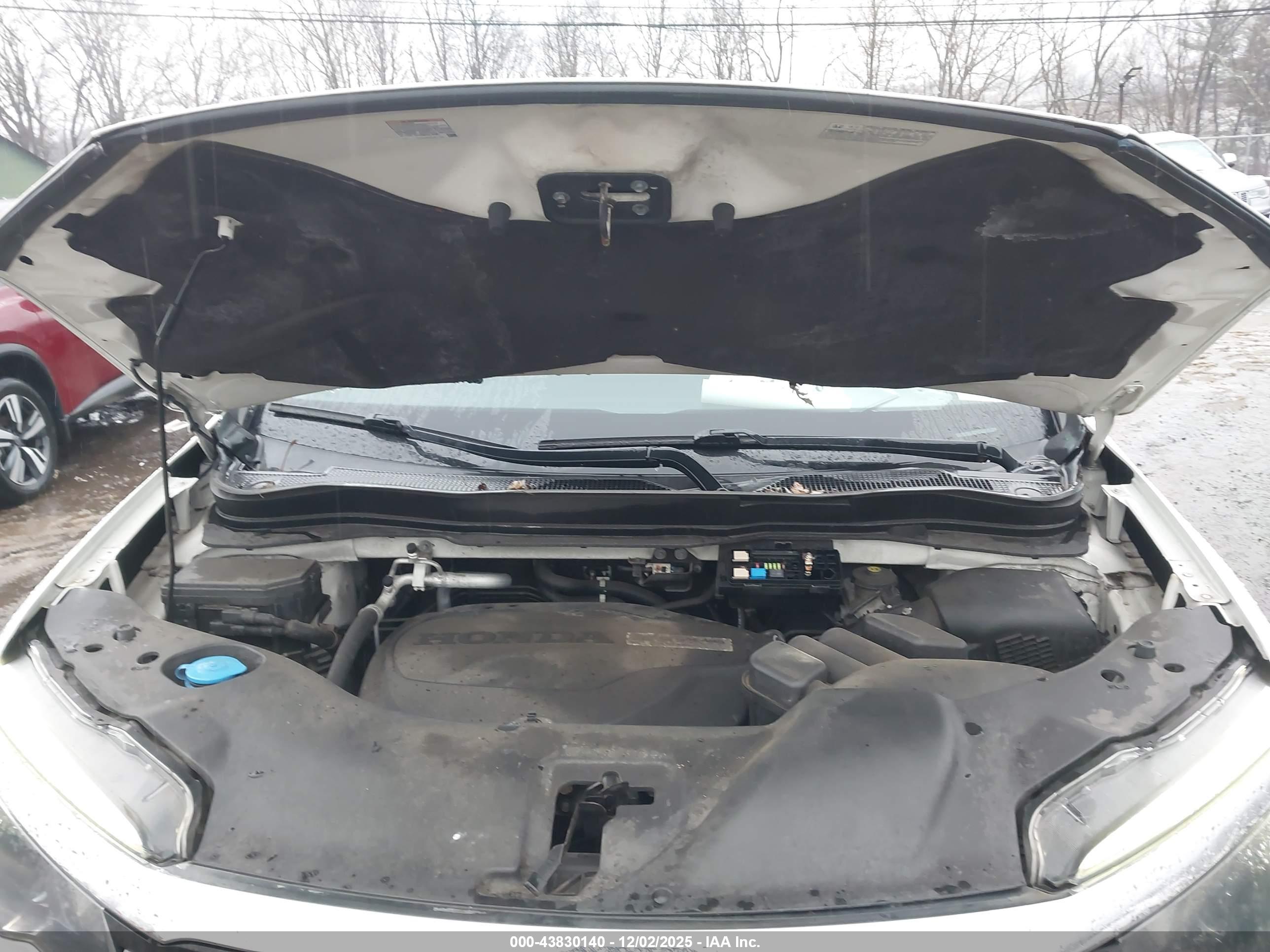 HONDA PILOT image 10