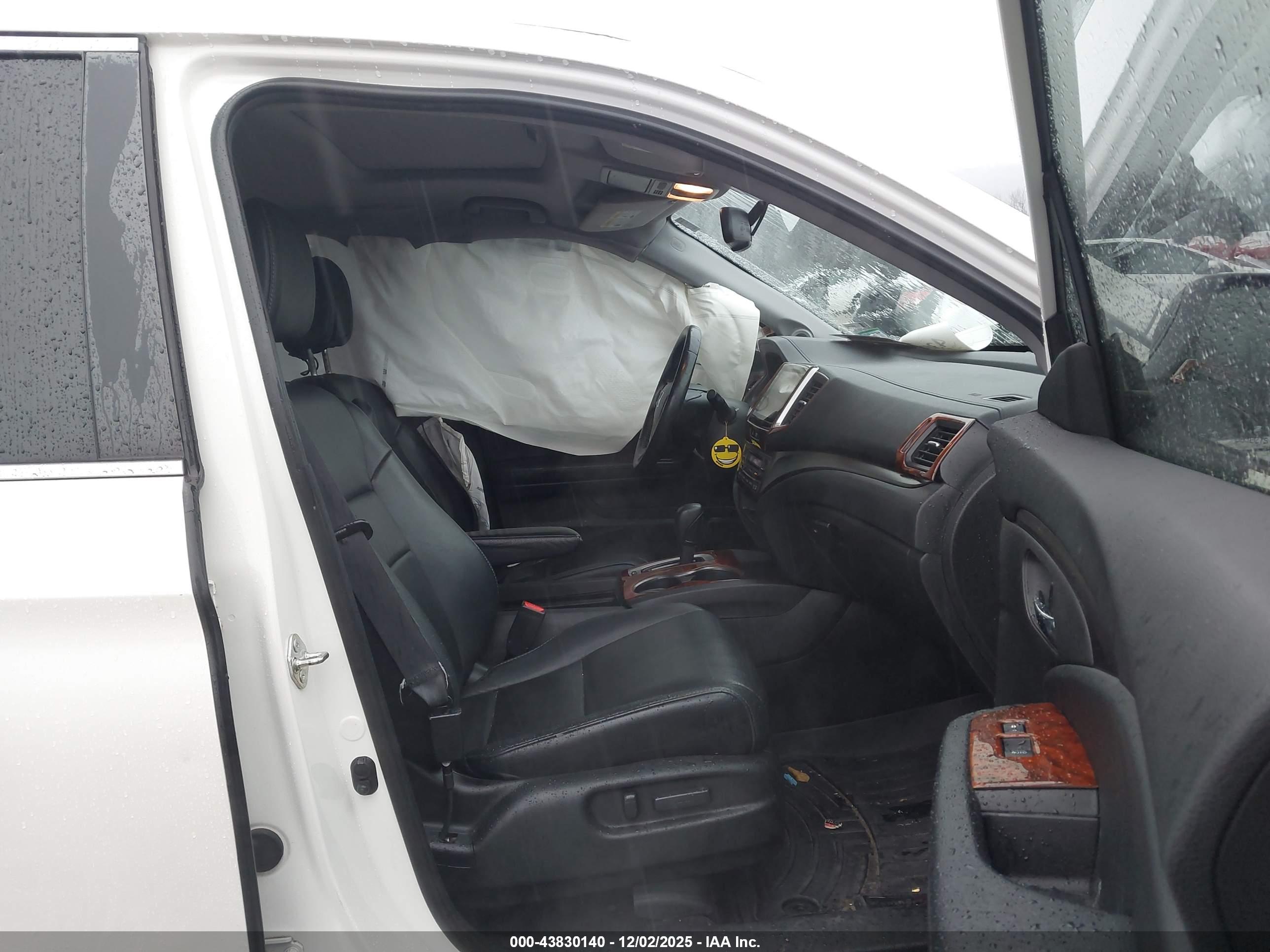 HONDA PILOT image 5