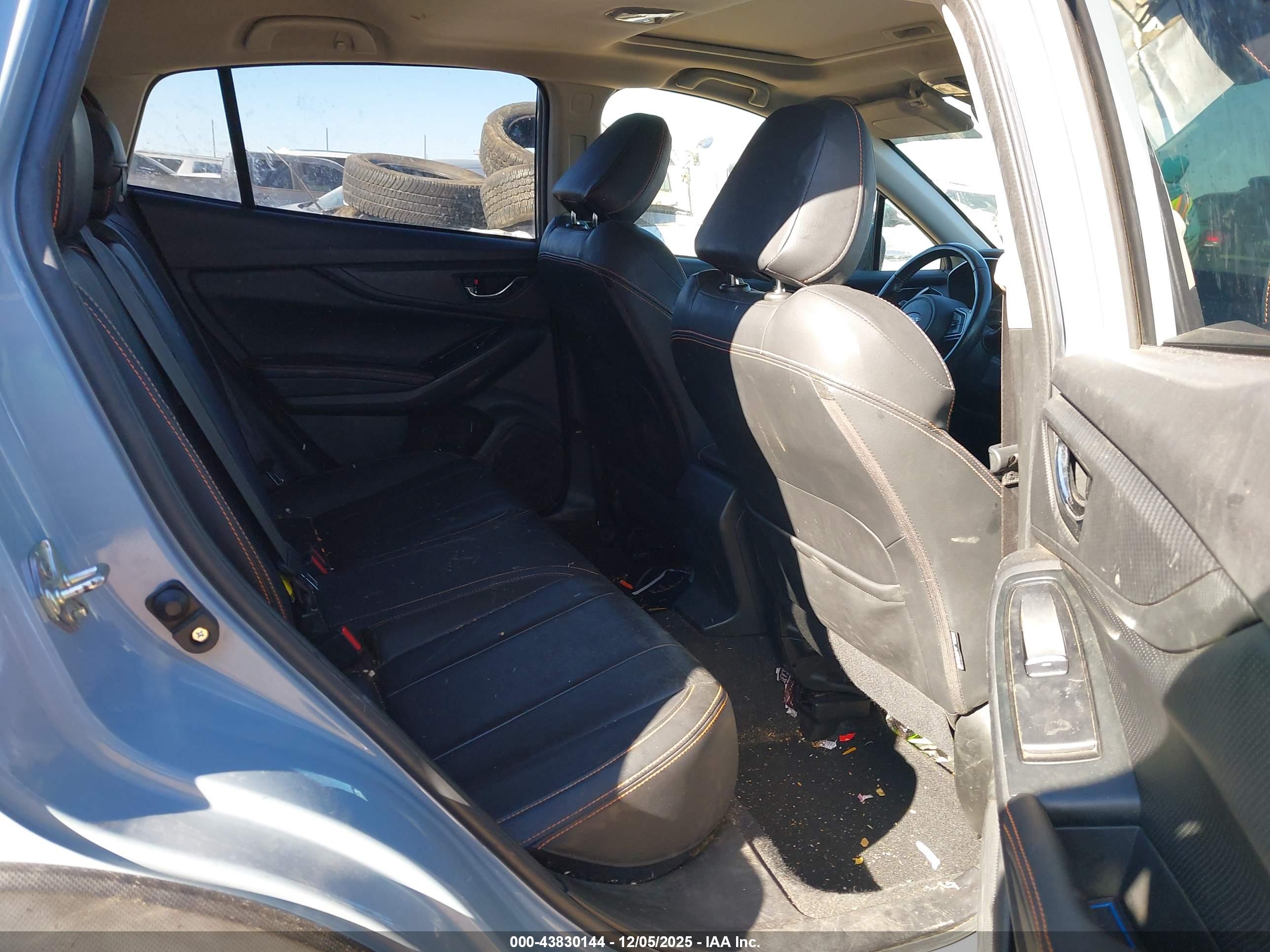 SUBARU CROSSTREK image 8