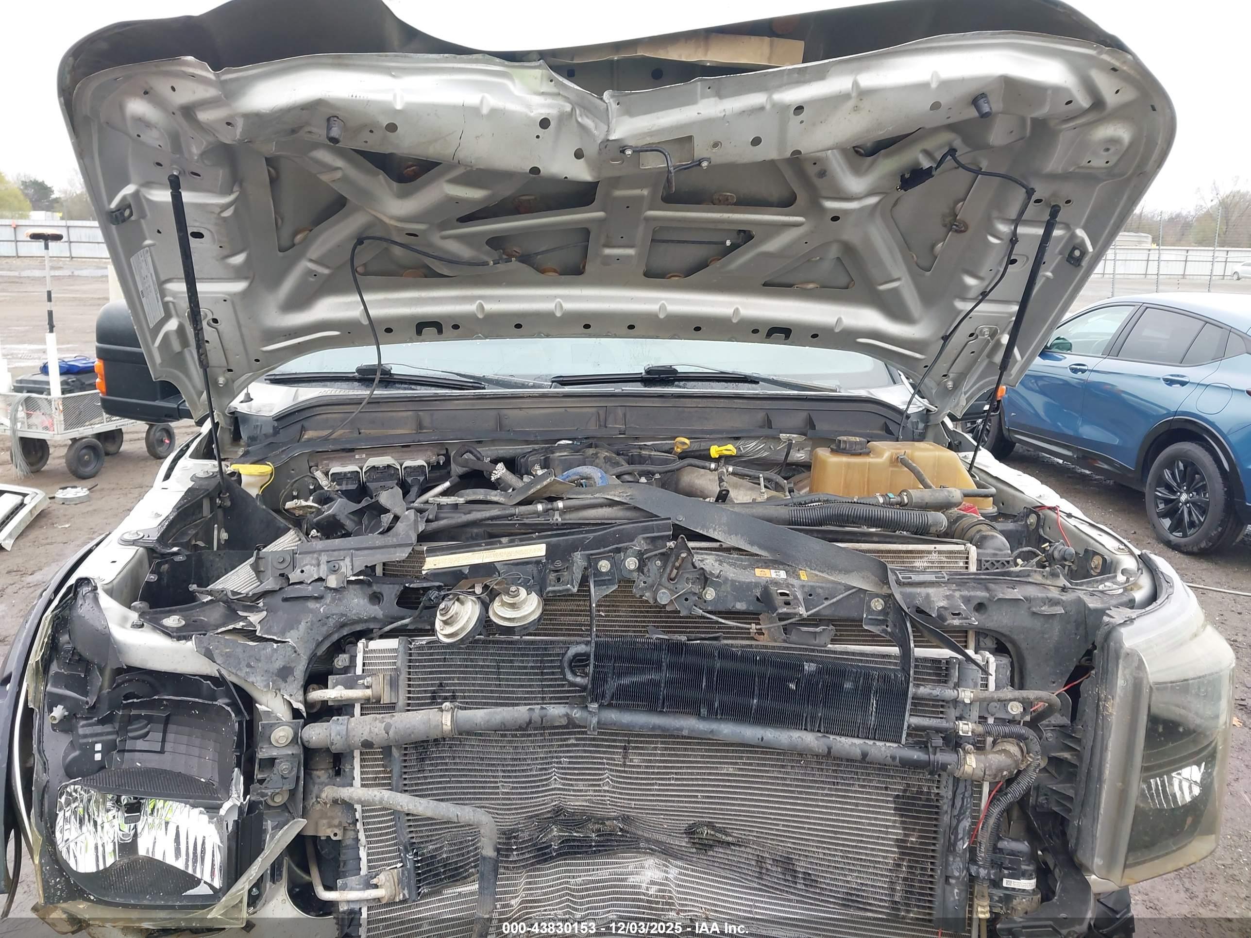 FORD F-250 image 10