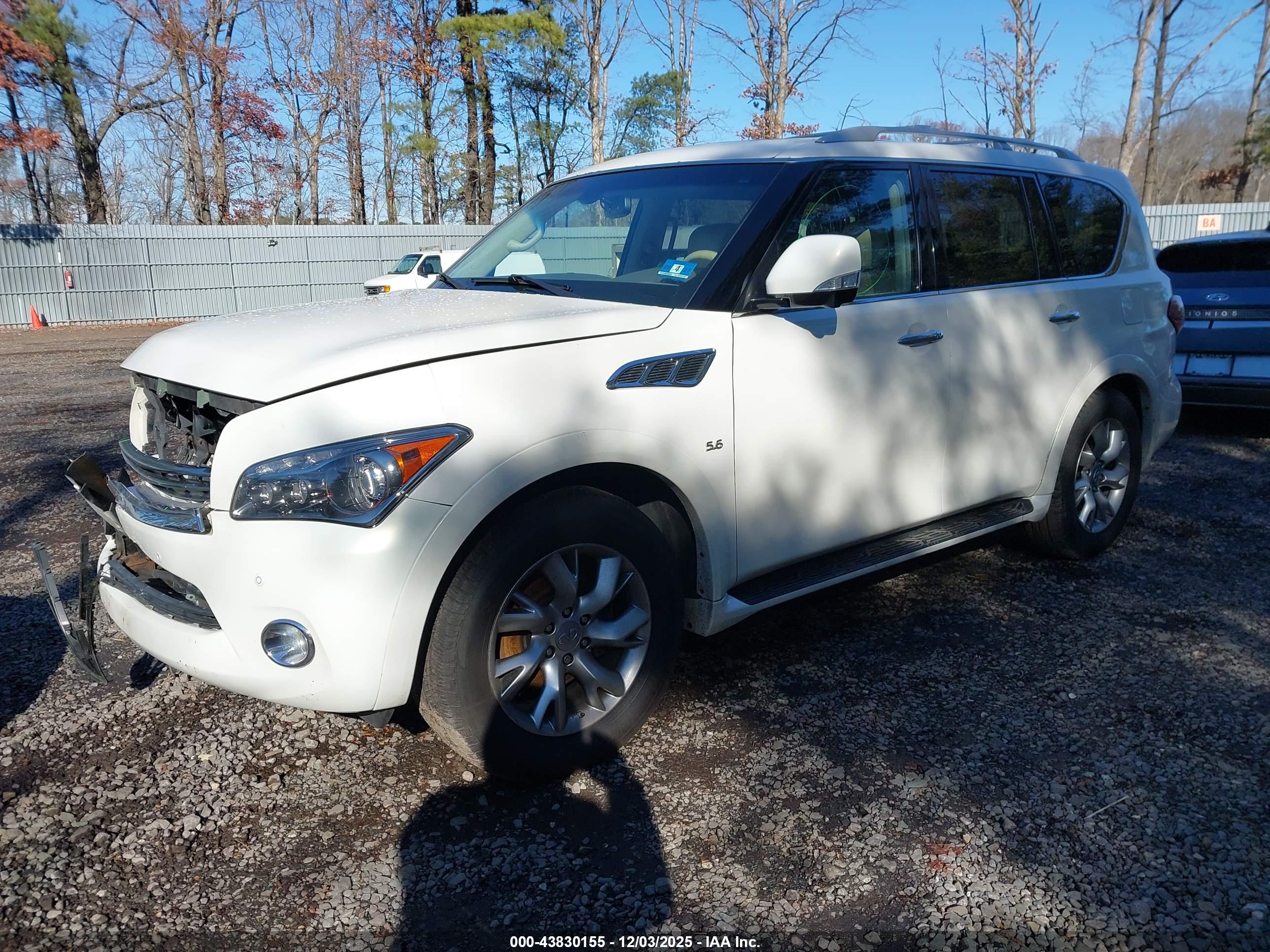 INFINITI QX80 image 2
