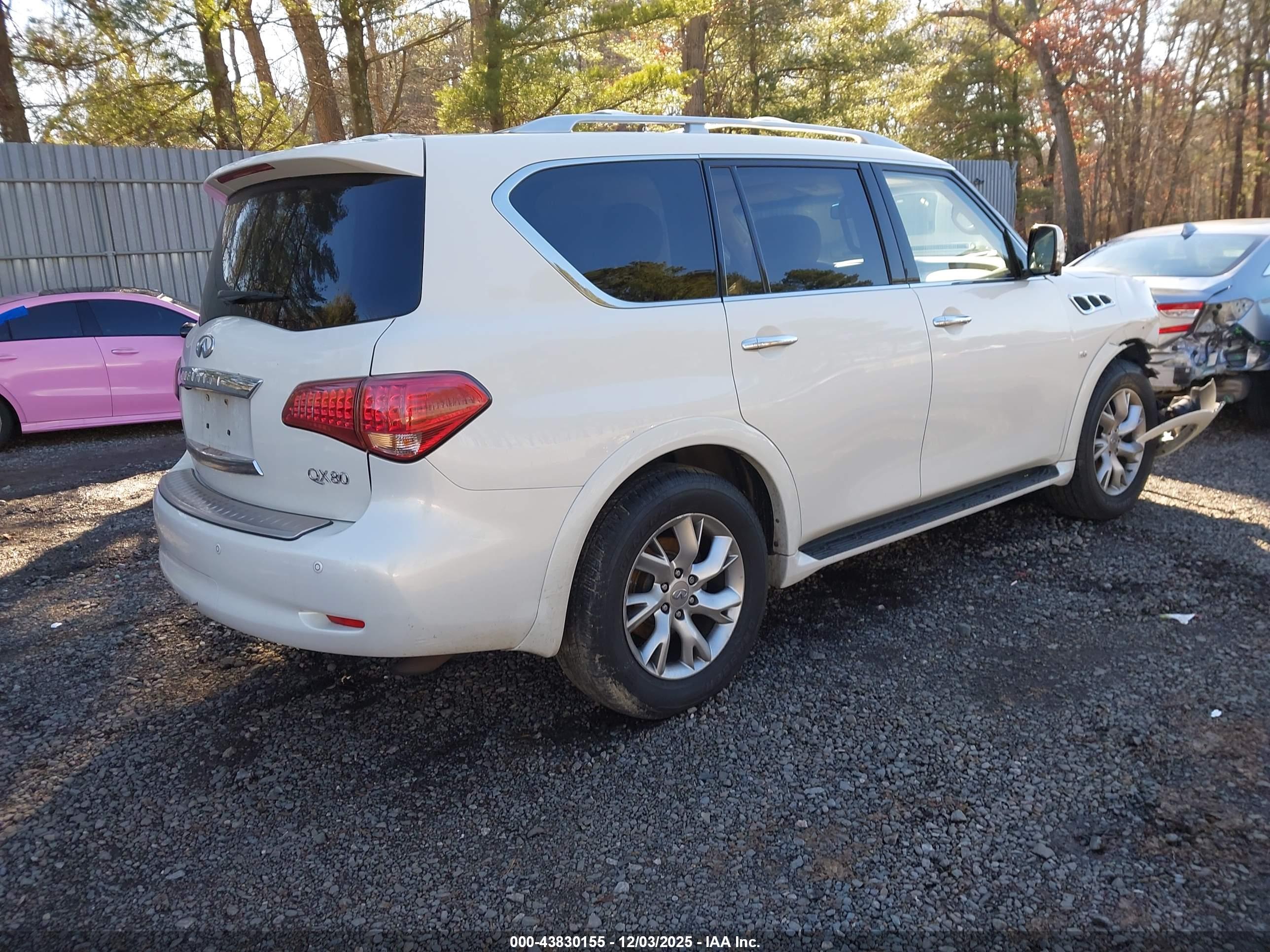 INFINITI QX80 image 4