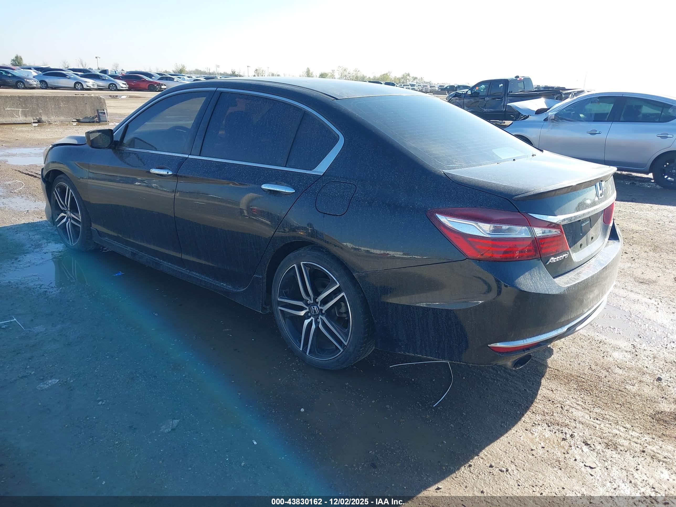 HONDA ACCORD image 3