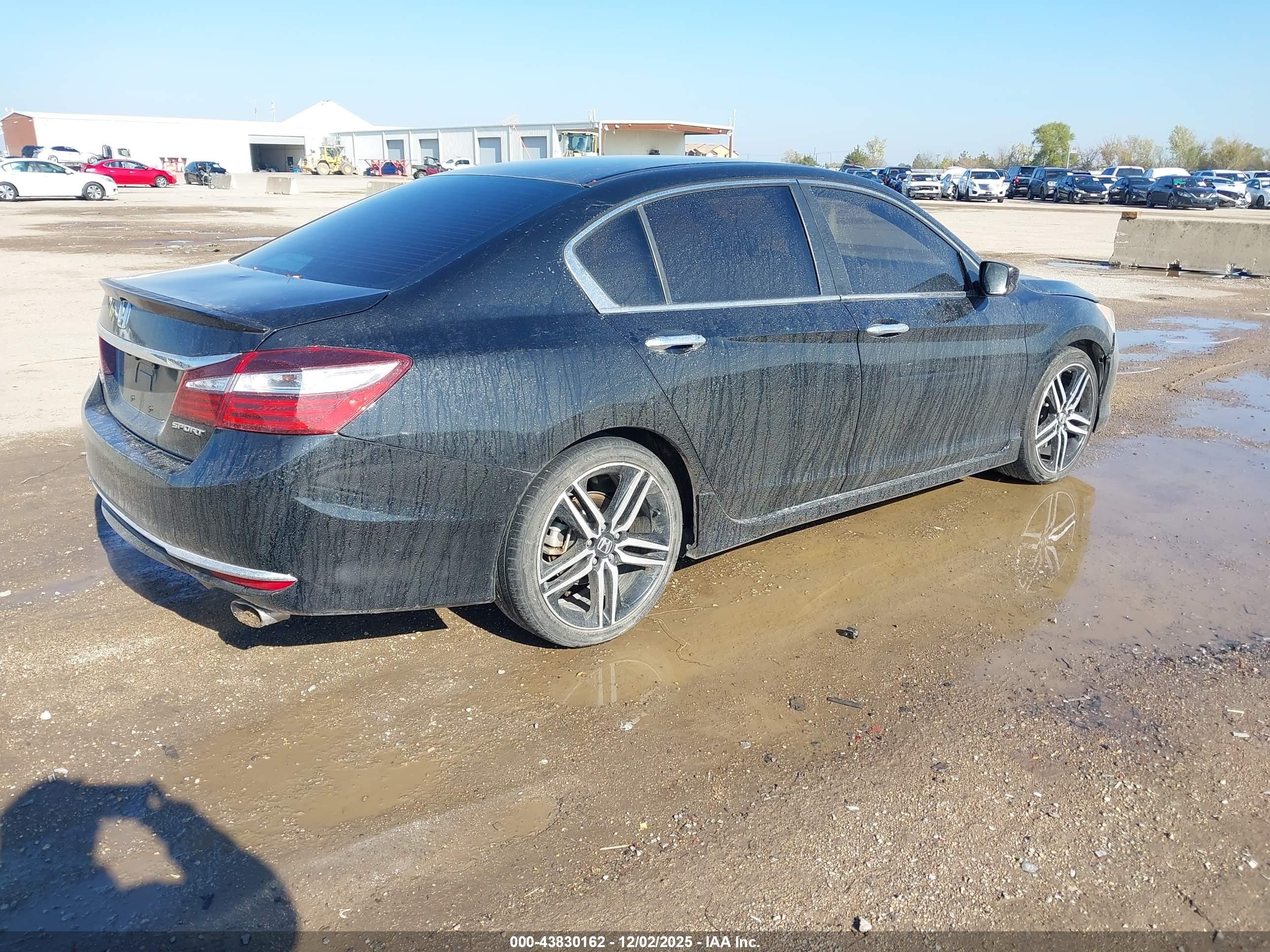 HONDA ACCORD image 4