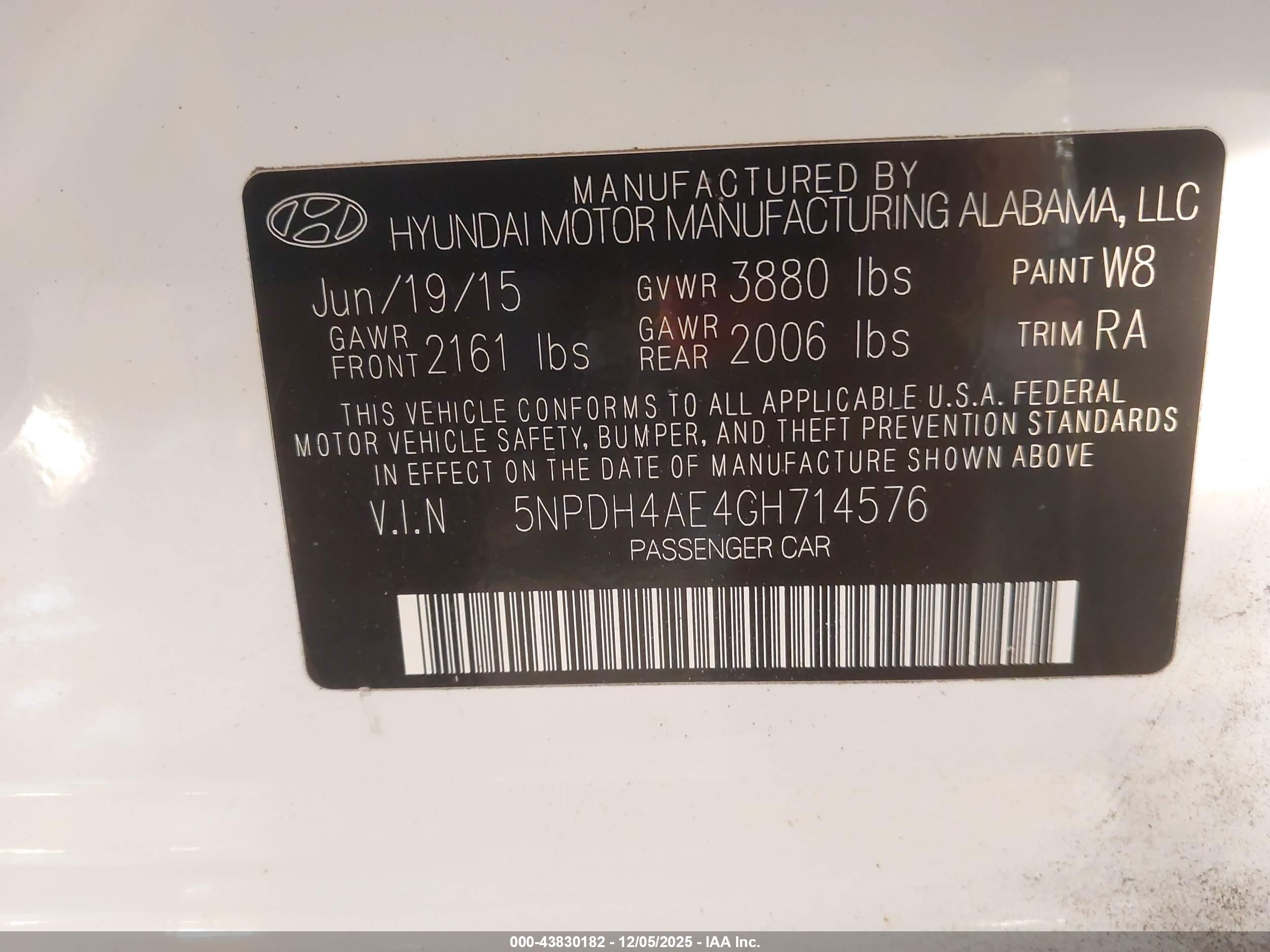 HYUNDAI ELANTRA image 9