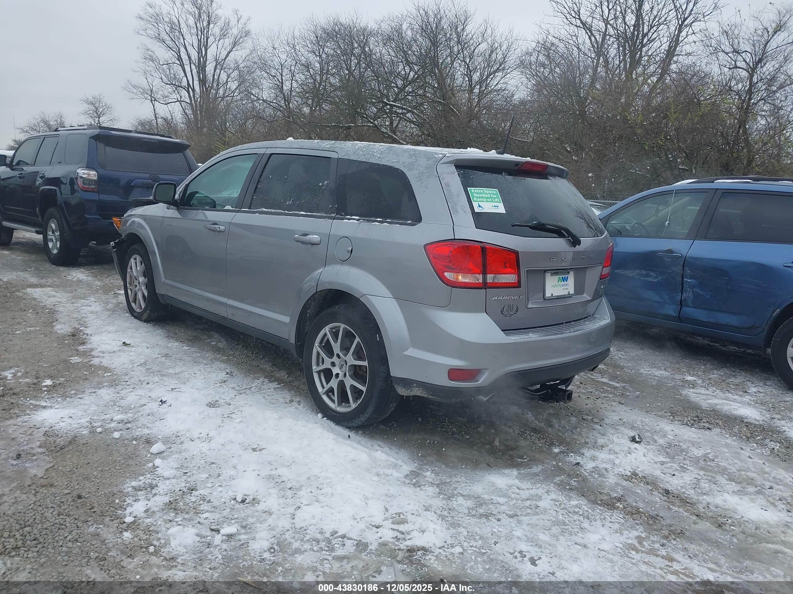 DODGE JOURNEY image 3