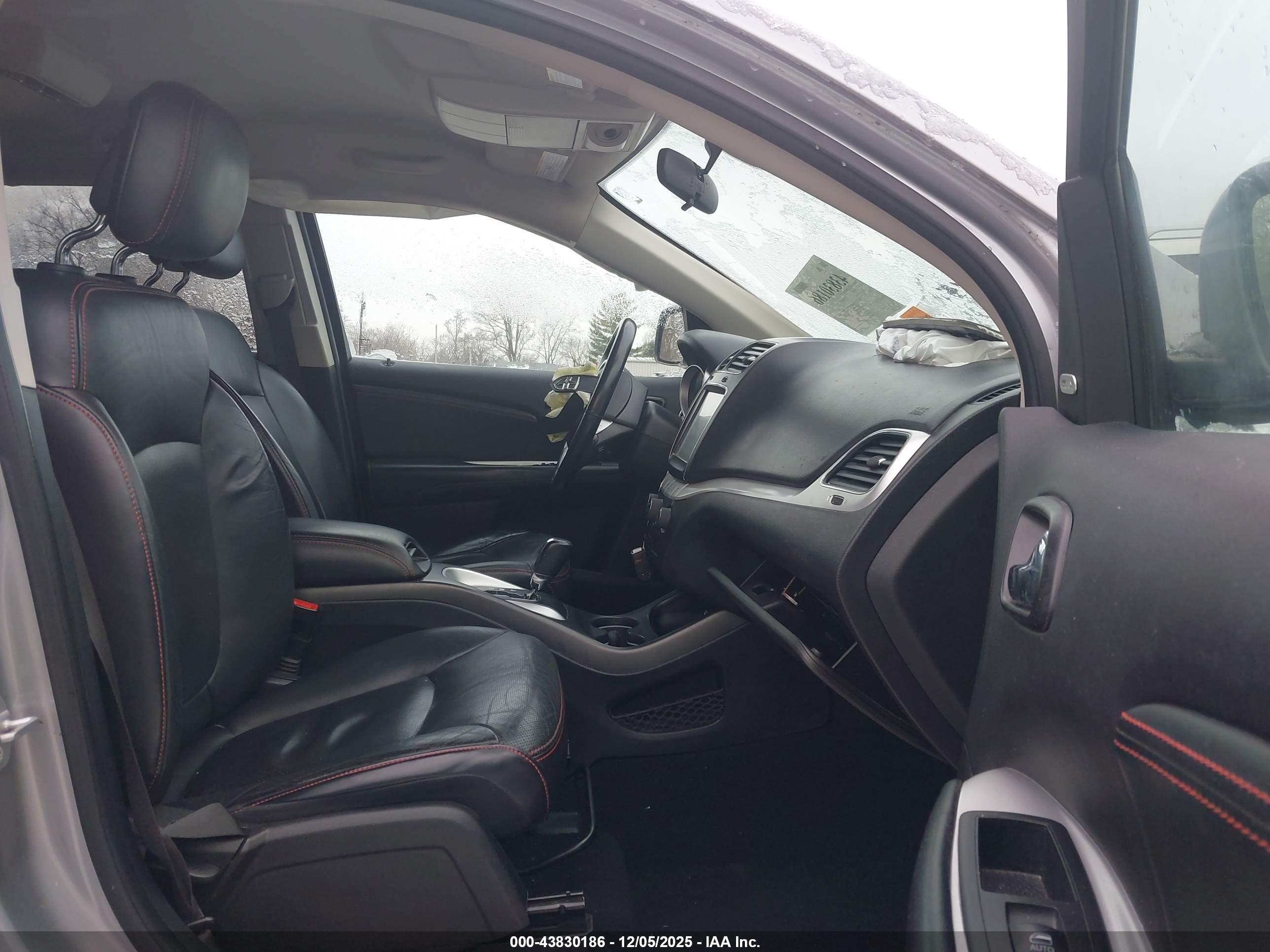 DODGE JOURNEY image 5