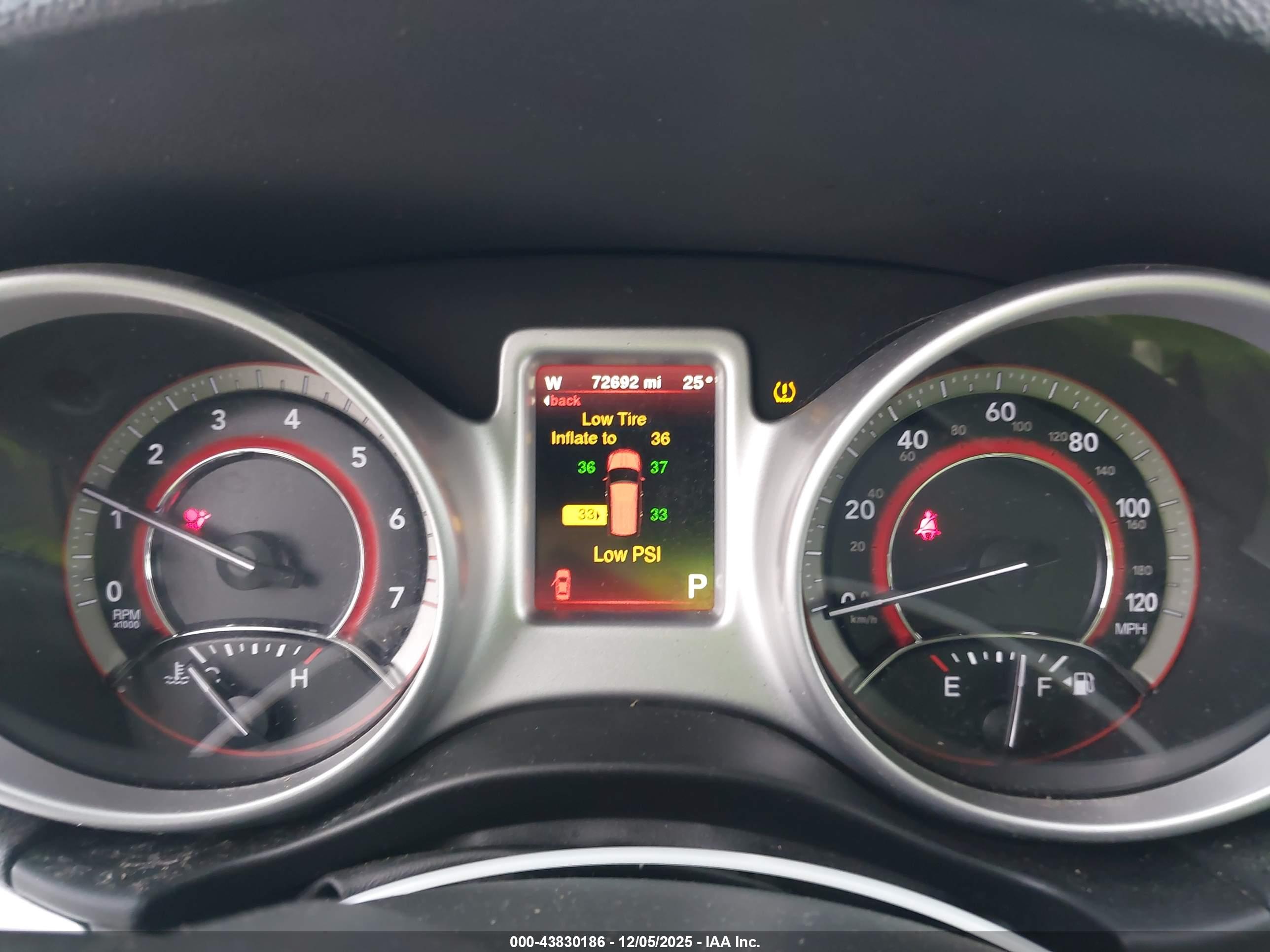 DODGE JOURNEY image 7