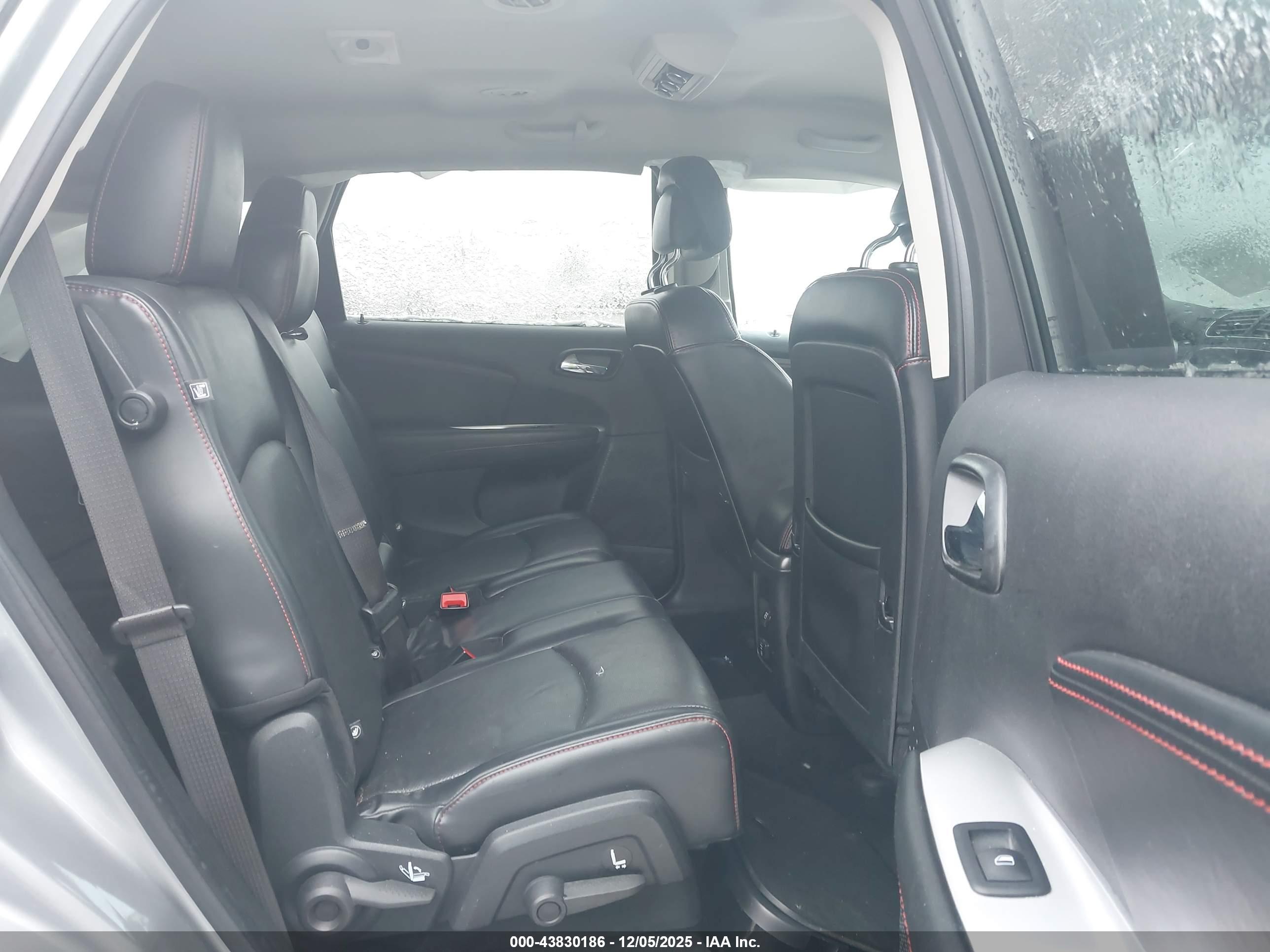 DODGE JOURNEY image 8