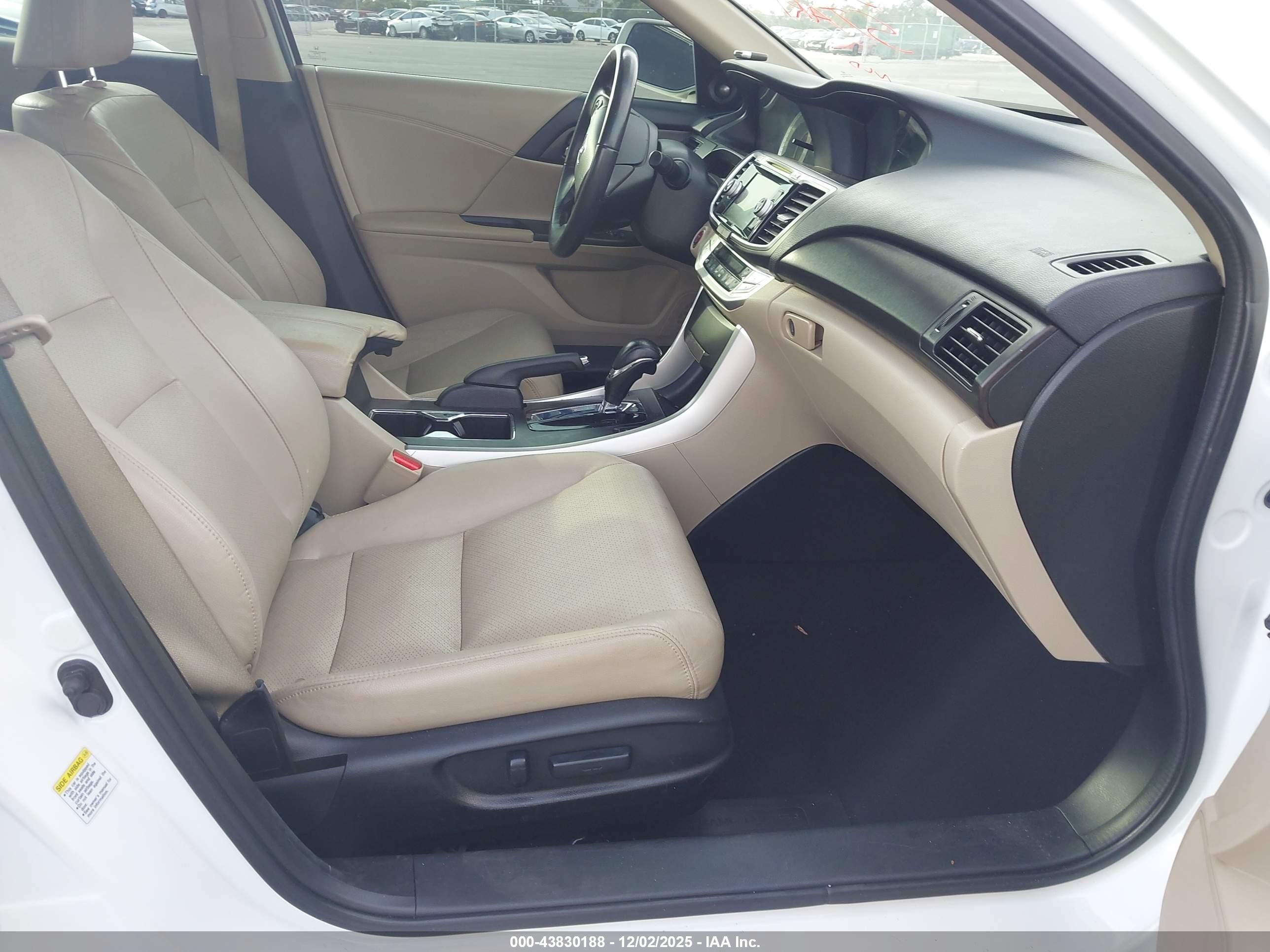 HONDA ACCORD image 5