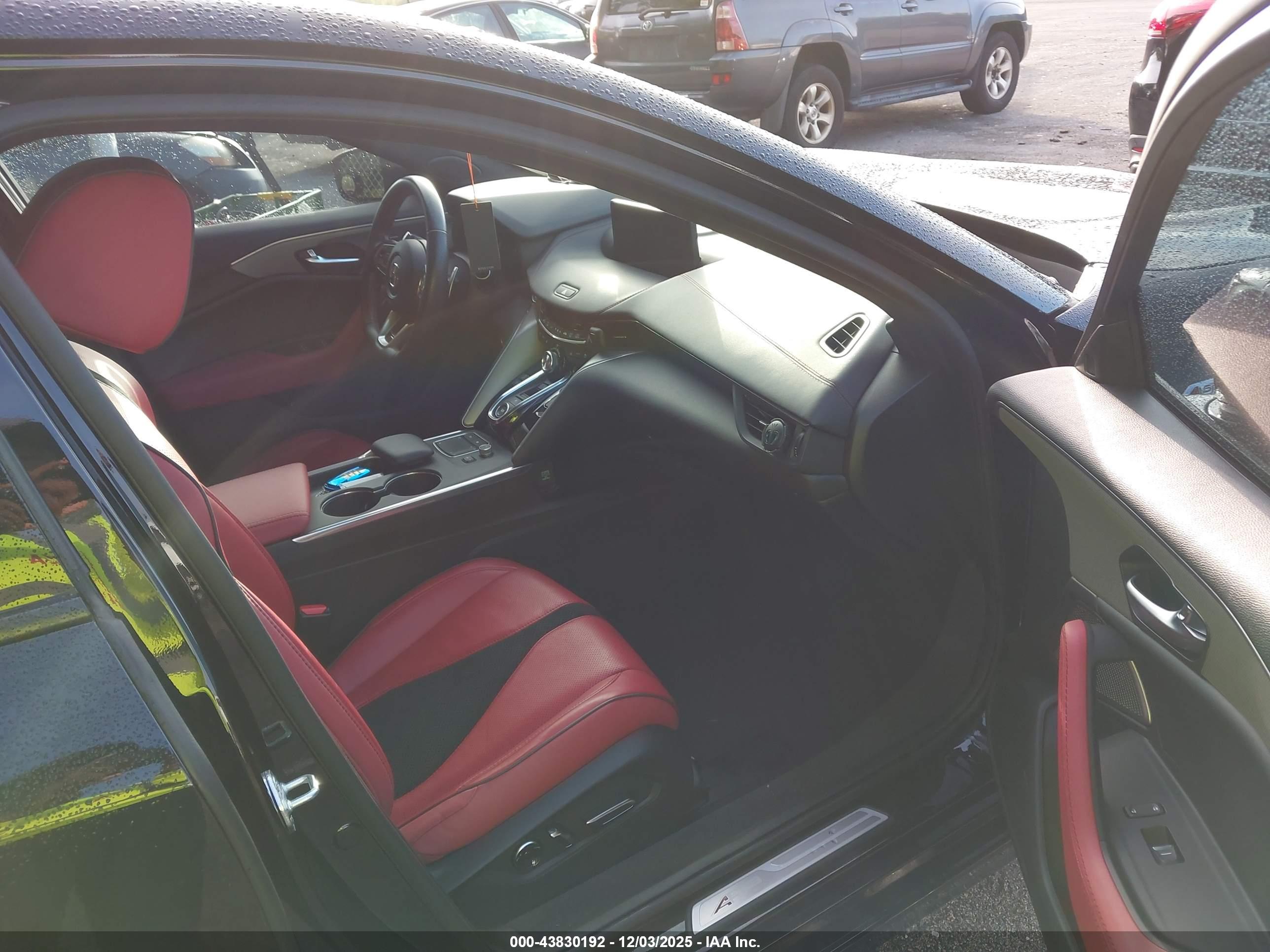 ACURA TLX image 5