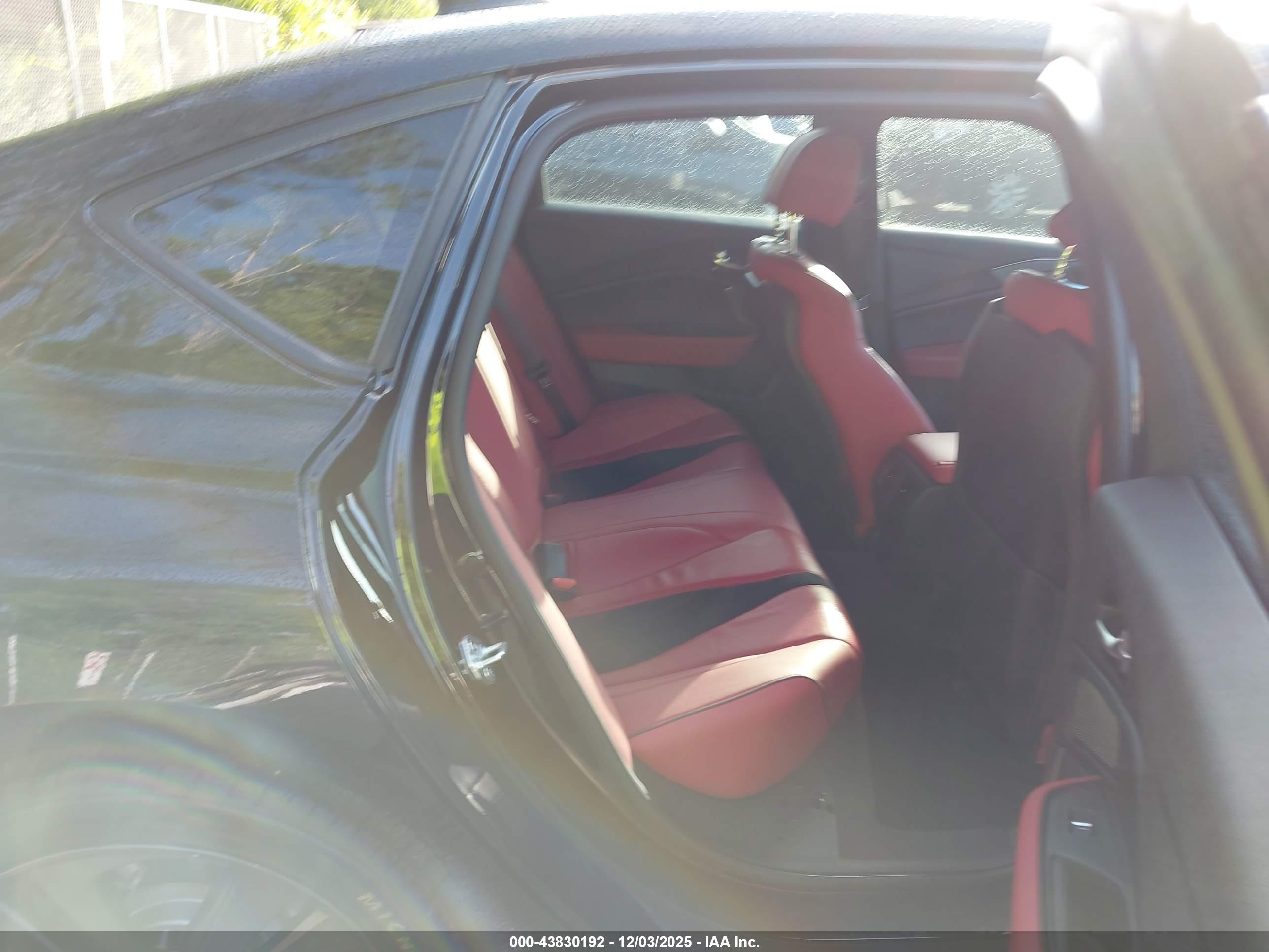 ACURA TLX image 8