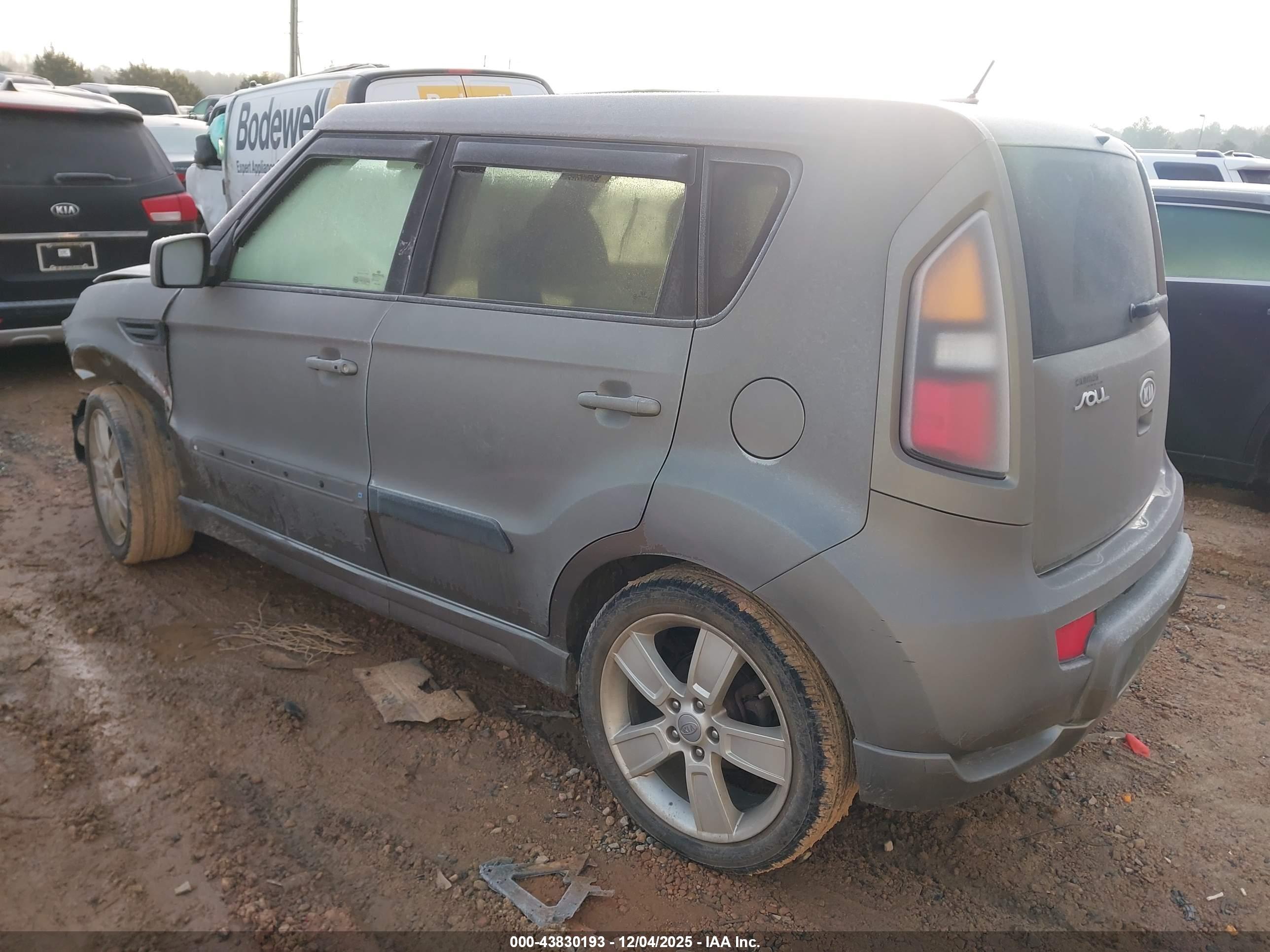 KIA SOUL image 3