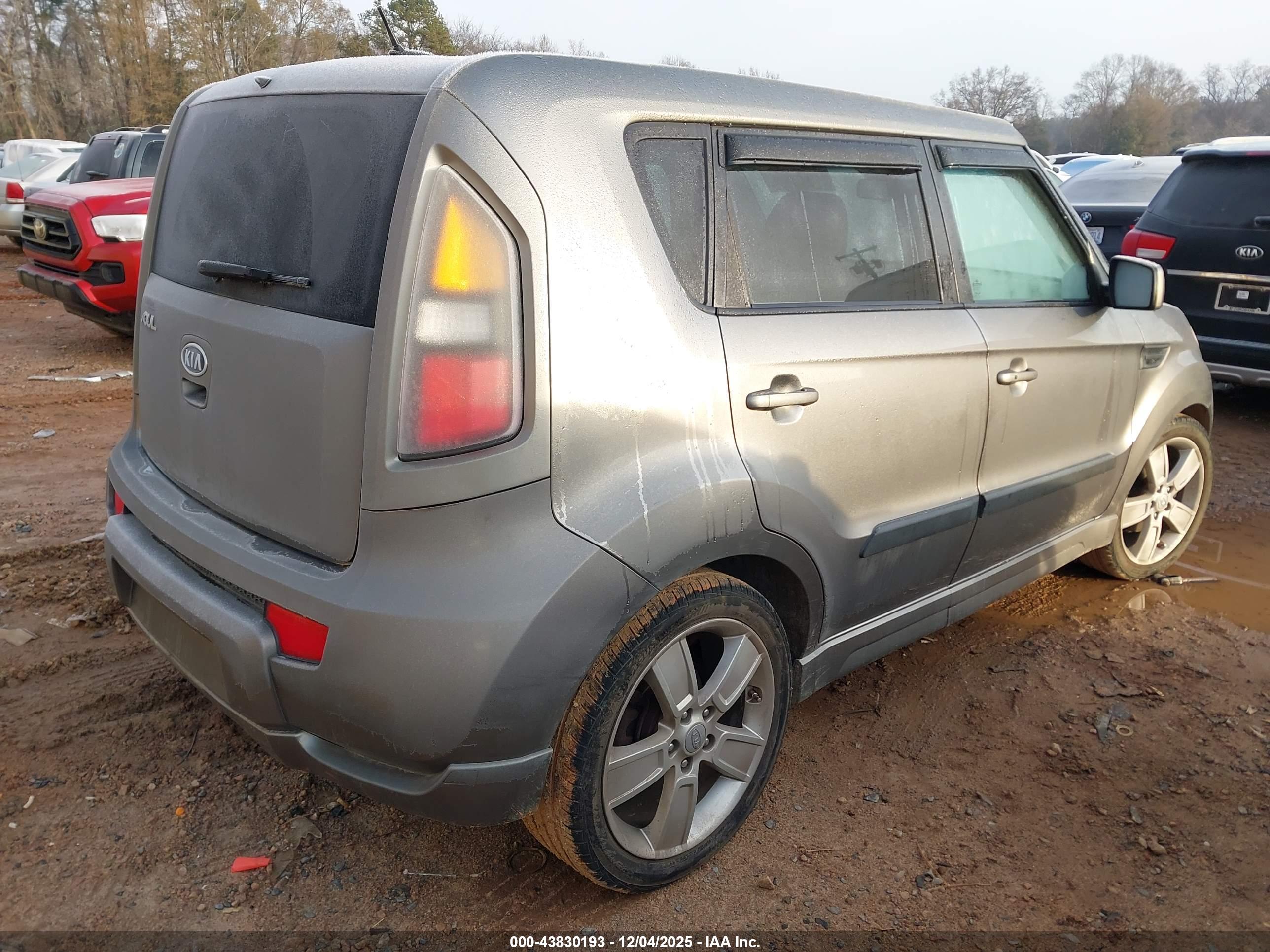 KIA SOUL image 4