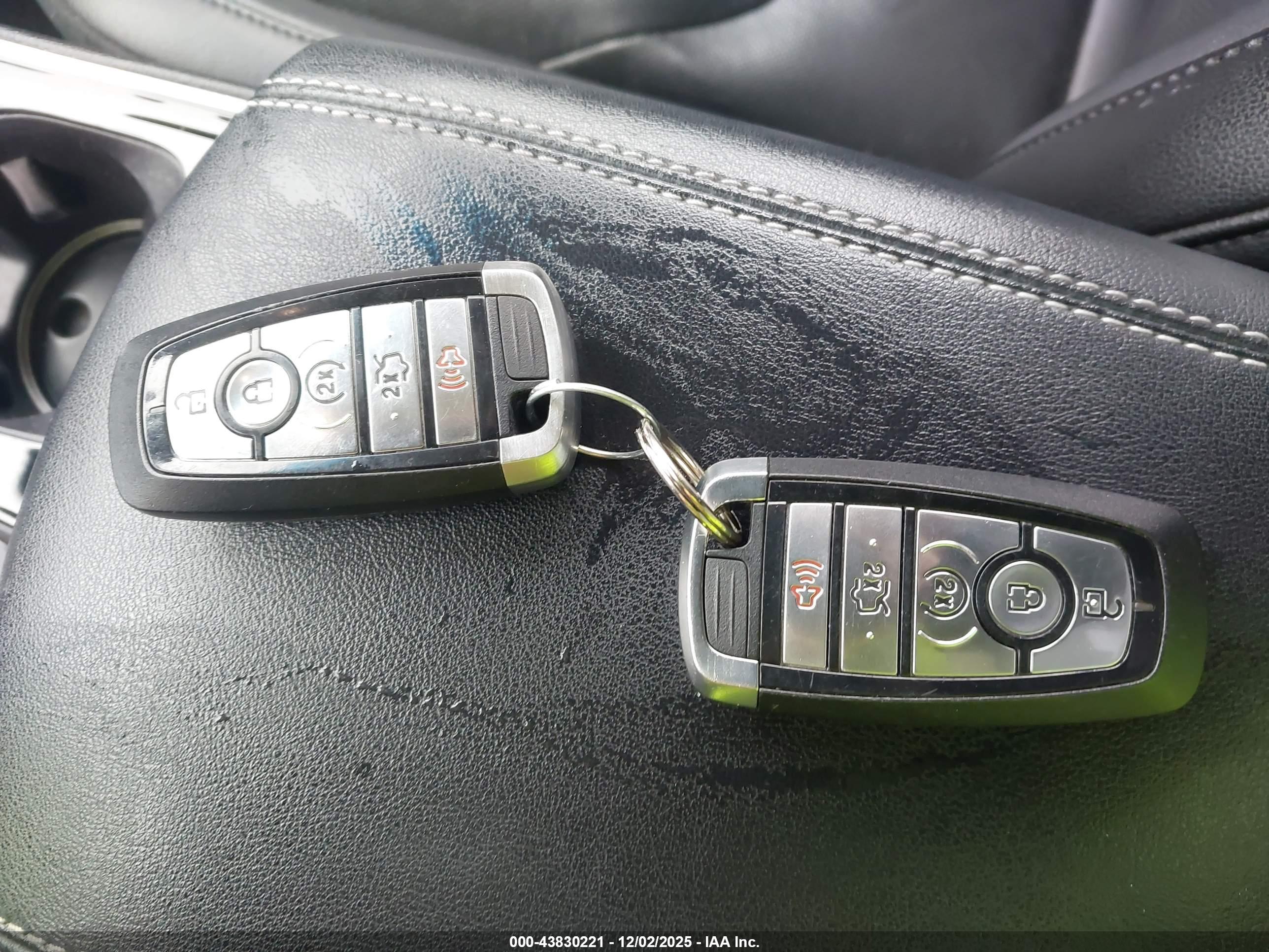 FORD EDGE image 11
