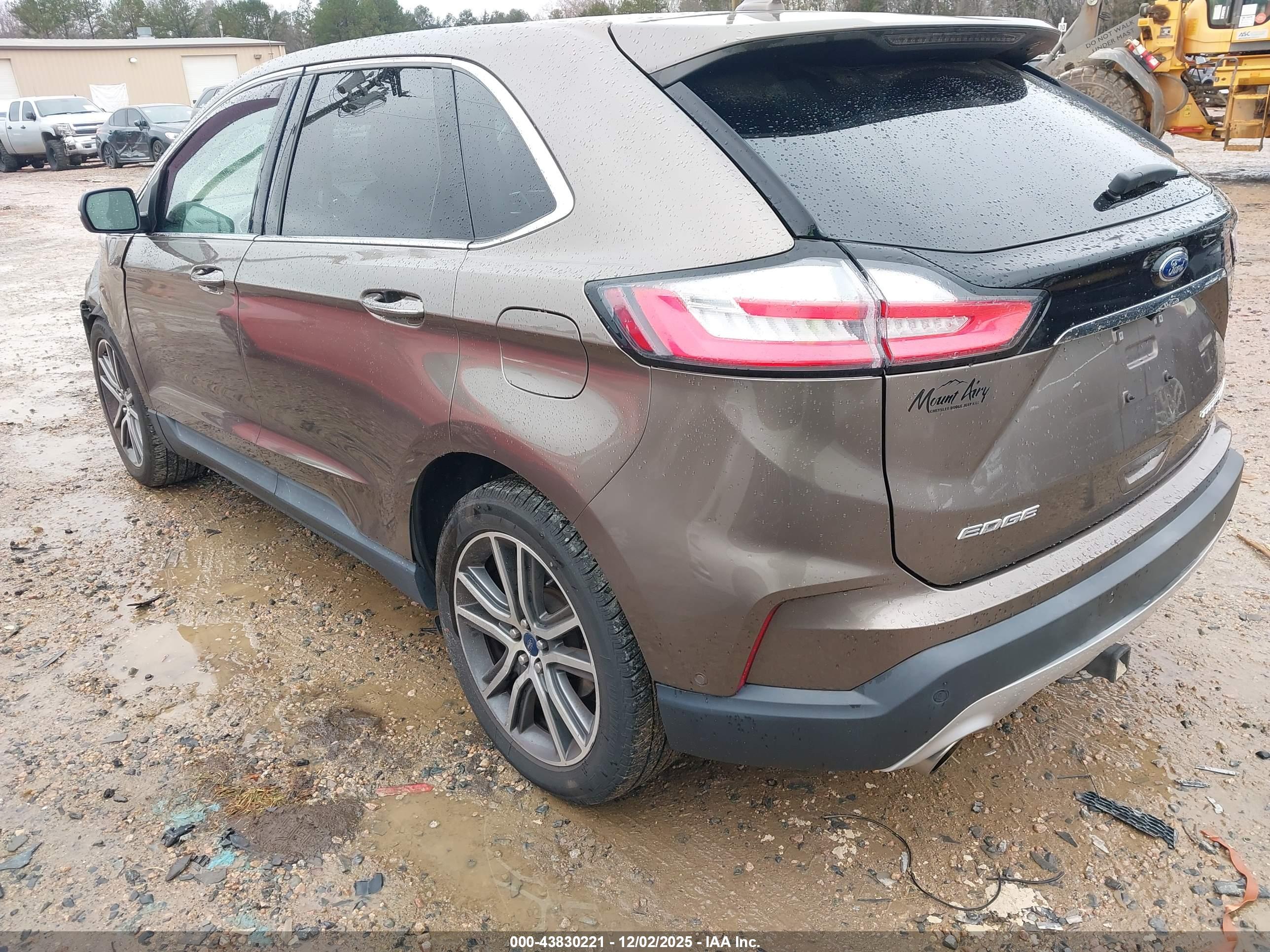 FORD EDGE image 3