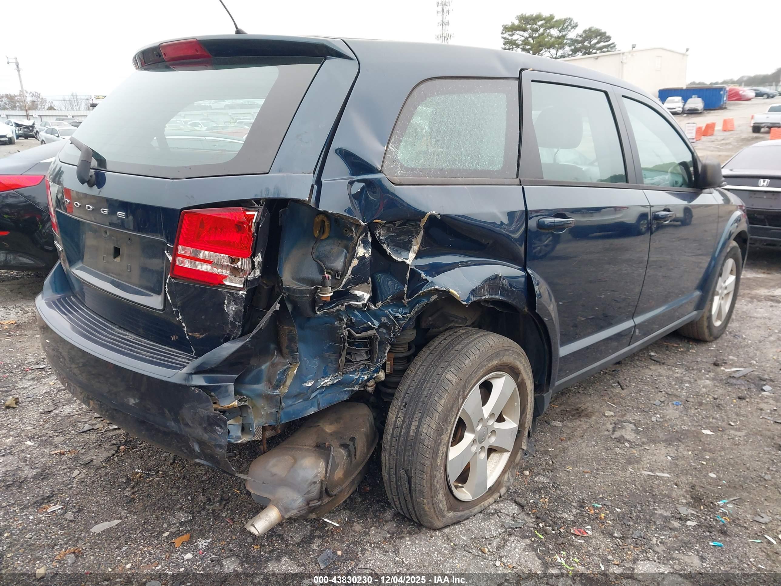 DODGE JOURNEY image 6