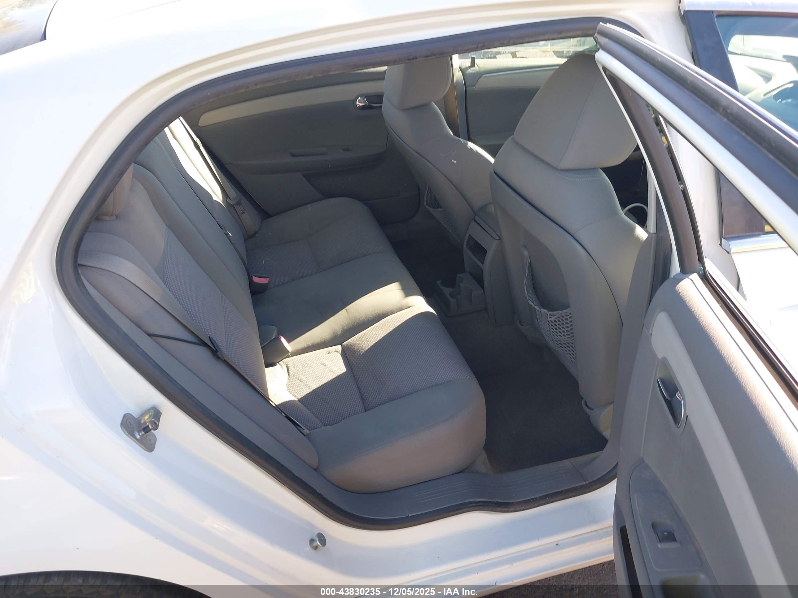 CHEVROLET MALIBU image 8